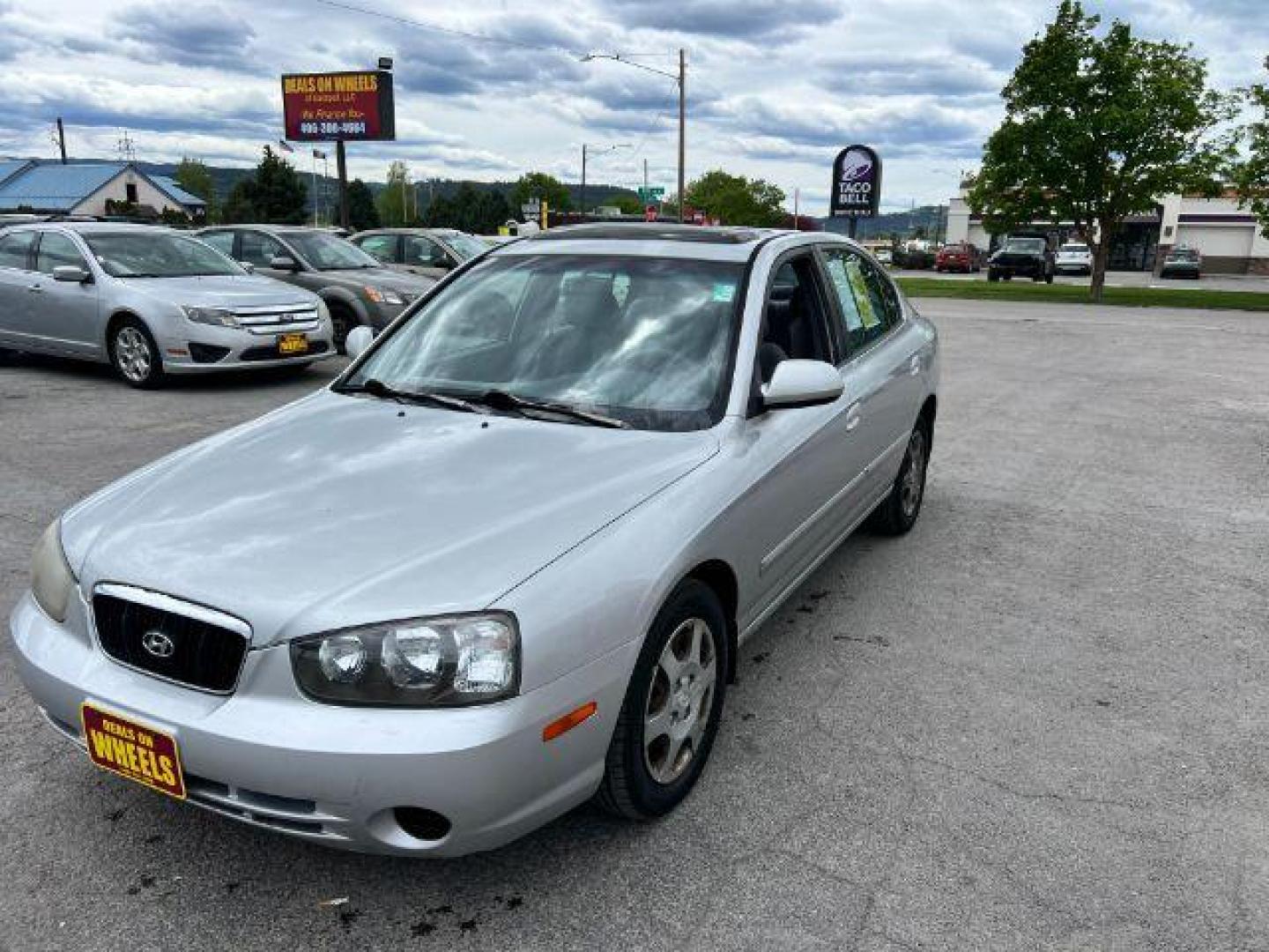 2002 Hyundai Elantra GLS (KMHDN45D52U) with an 2.0L L4 DOHC 16V engine, located at 601 E. Idaho St., Kalispell, MT, 59901, 0.000000, 0.000000 - Photo#0