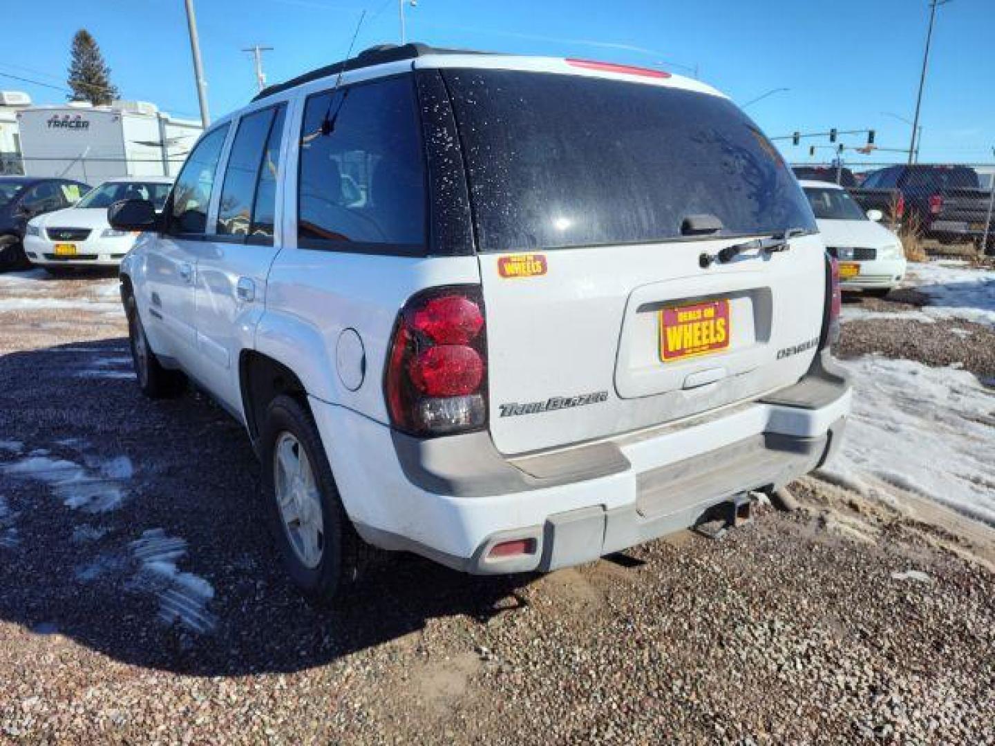 2003 Chevrolet TrailBlazer LS 4WD (1GNDT13S232) with an 4.2L L6 DOHC 24V engine, 4-Speed Automatic transmission, located at 4801 10th Ave S,, Great Falls, MT, 59405, 0.000000, 0.000000 - Photo#2