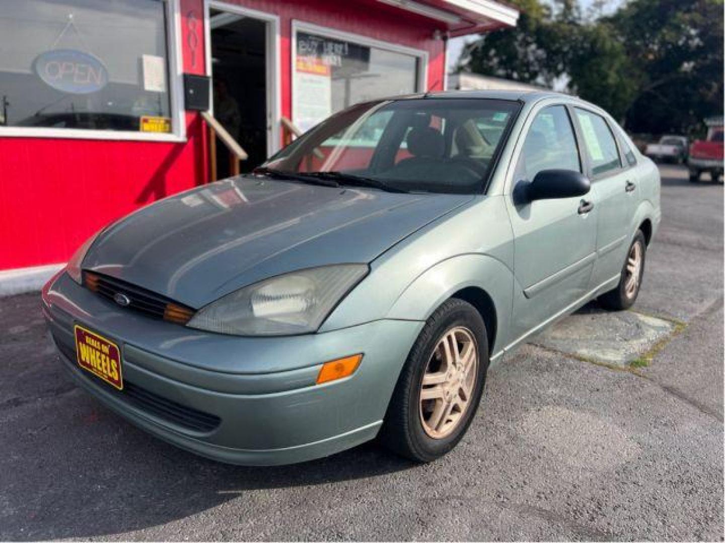 2003 Ford Focus SE (1FAHP34P03W) with an 2.0L L4 SOHC 8V engine, located at 601 E. Idaho St., Kalispell, MT, 59901, 0.000000, 0.000000 - Photo#0