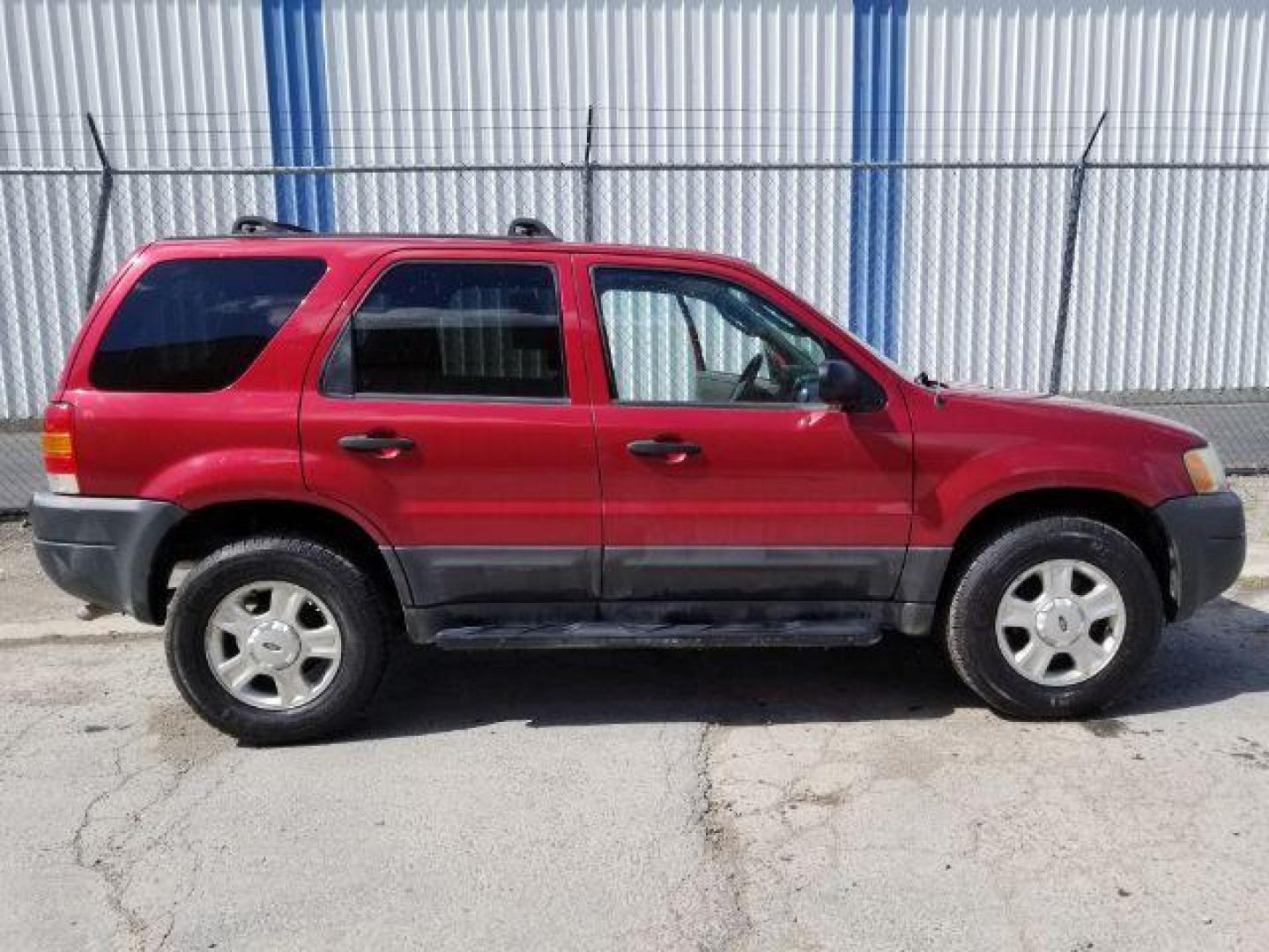 2004 Ford Escape XLT 4WD (1FMYU93144K) with an 3.0L V6 DOHC 24V engine, 4-Speed Automatic transmission, located at 1800 West Broadway, Missoula, 59808, (406) 543-1986, 46.881348, -114.023628 - Photo#5