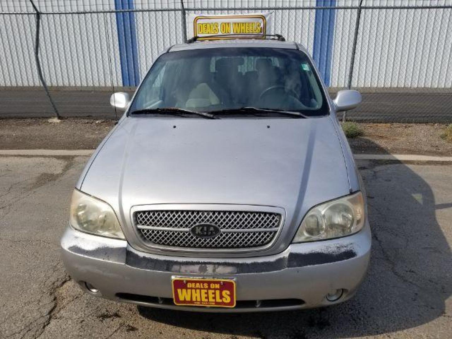 2004 Kia Sedona LX (KNDUP131646) with an 3.5L V6 DOHC 16V engine, 5-Speed Automatic transmission, located at 4047 Montana Ave., Billings, MT, 59101, 45.770847, -108.529800 - Photo#1