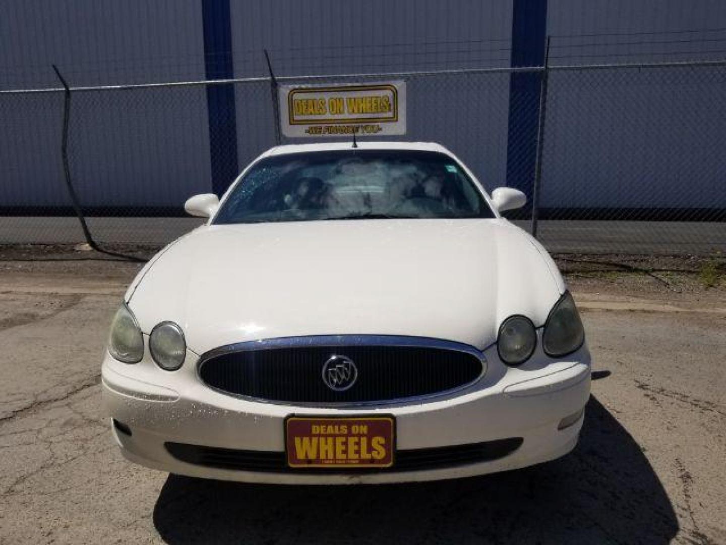 2005 Buick LaCrosse CXL (2G4WD532651) with an 3.8L V6 OHV 12V engine, 4-Speed Automatic transmission, located at 4801 10th Ave S,, Great Falls, MT, 59405, 0.000000, 0.000000 - Photo#1