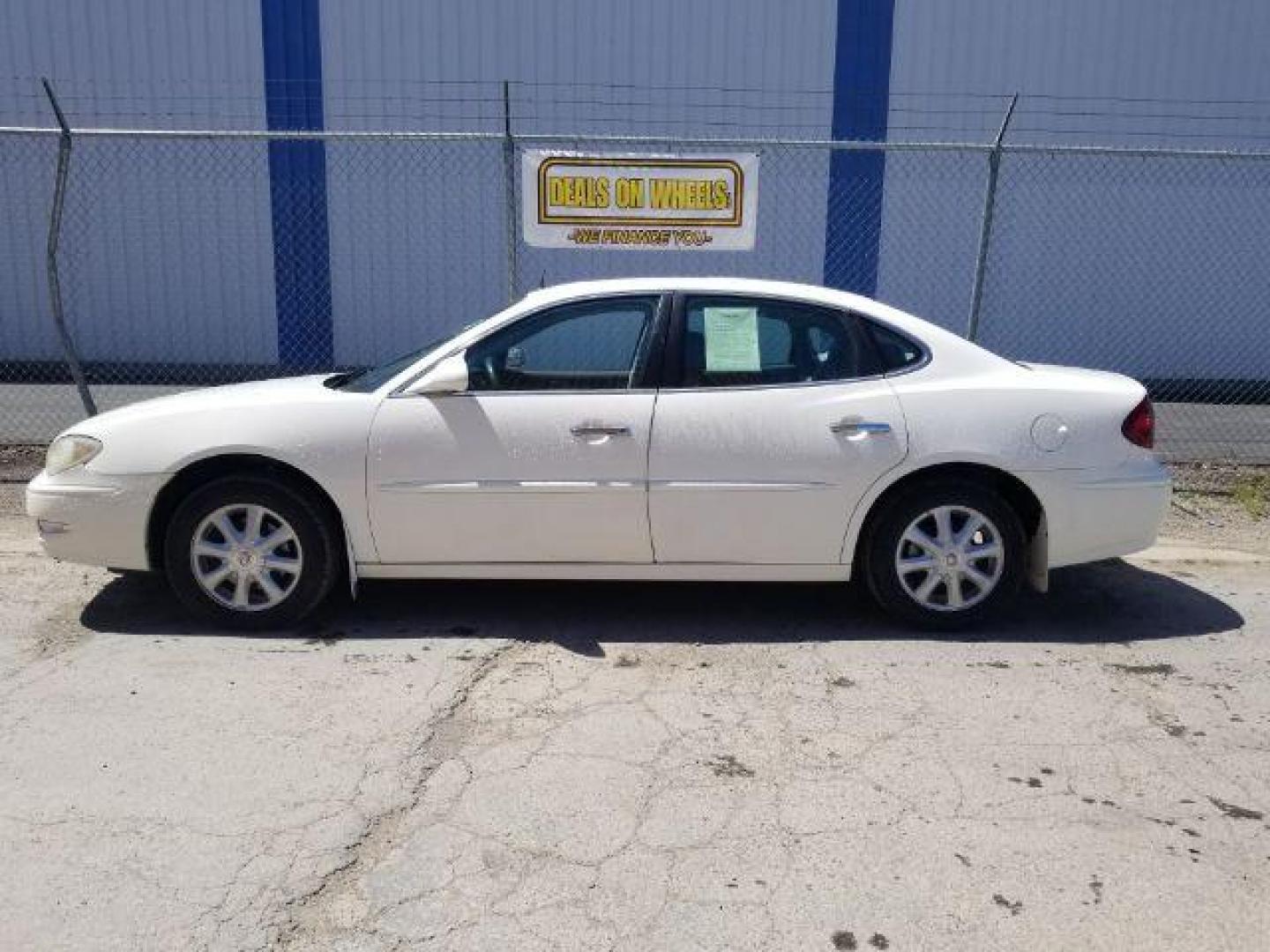 2005 Buick LaCrosse CXL (2G4WD532651) with an 3.8L V6 OHV 12V engine, 4-Speed Automatic transmission, located at 4801 10th Ave S,, Great Falls, MT, 59405, 0.000000, 0.000000 - Photo#2