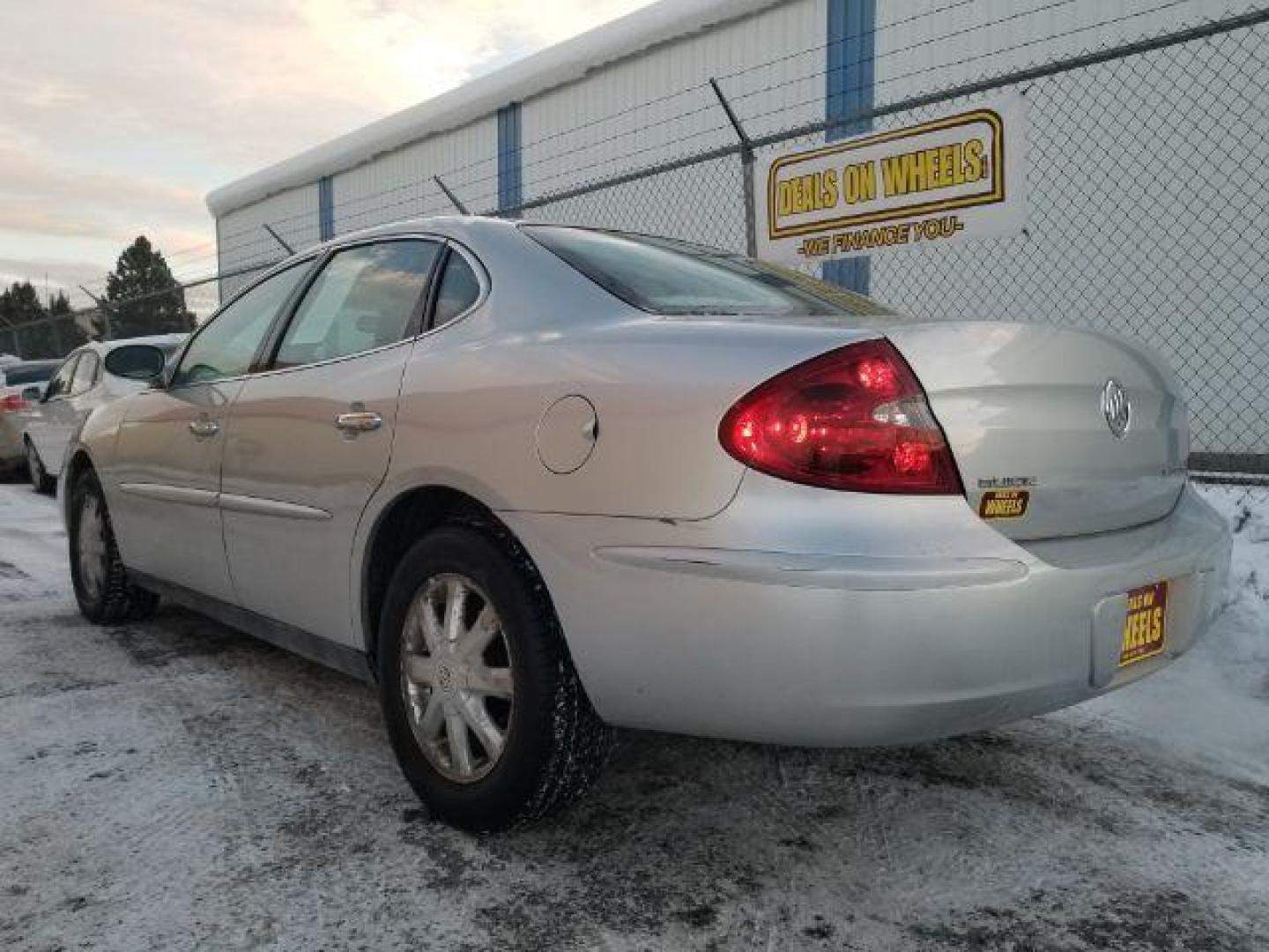 2005 Buick LaCrosse CX (2G4WC532051) with an 3.8L V6 OHV 12V engine, 4-Speed Automatic transmission, located at 1821 N Montana Ave., Helena, MT, 59601, 0.000000, 0.000000 - Photo#5