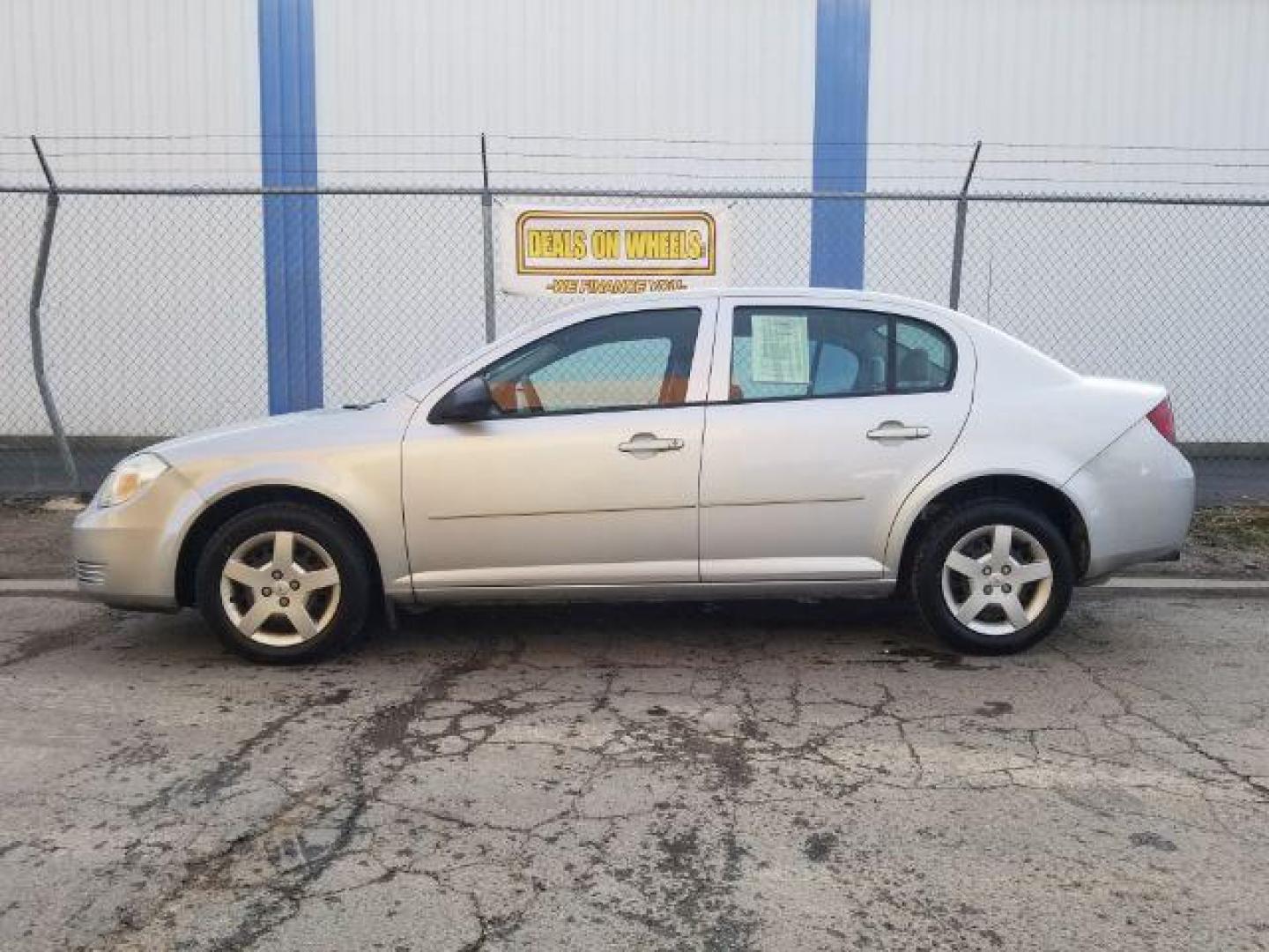 2005 Chevrolet Cobalt Sedan (1G1AK52F157) with an 2.2L L4 DOHC 16V engine, located at 4801 10th Ave S,, Great Falls, MT, 59405, 0.000000, 0.000000 - Photo#6