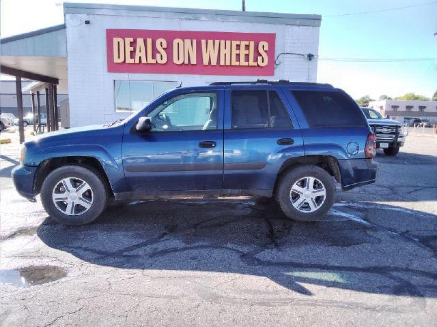 2005 Chevrolet TrailBlazer LS 4WD (1GNDT13S352) with an 4.2L L6 DOHC 24V engine, 4-Speed Automatic transmission, located at 4047 Montana Ave., Billings, MT, 59101, 45.770847, -108.529800 - Photo#0