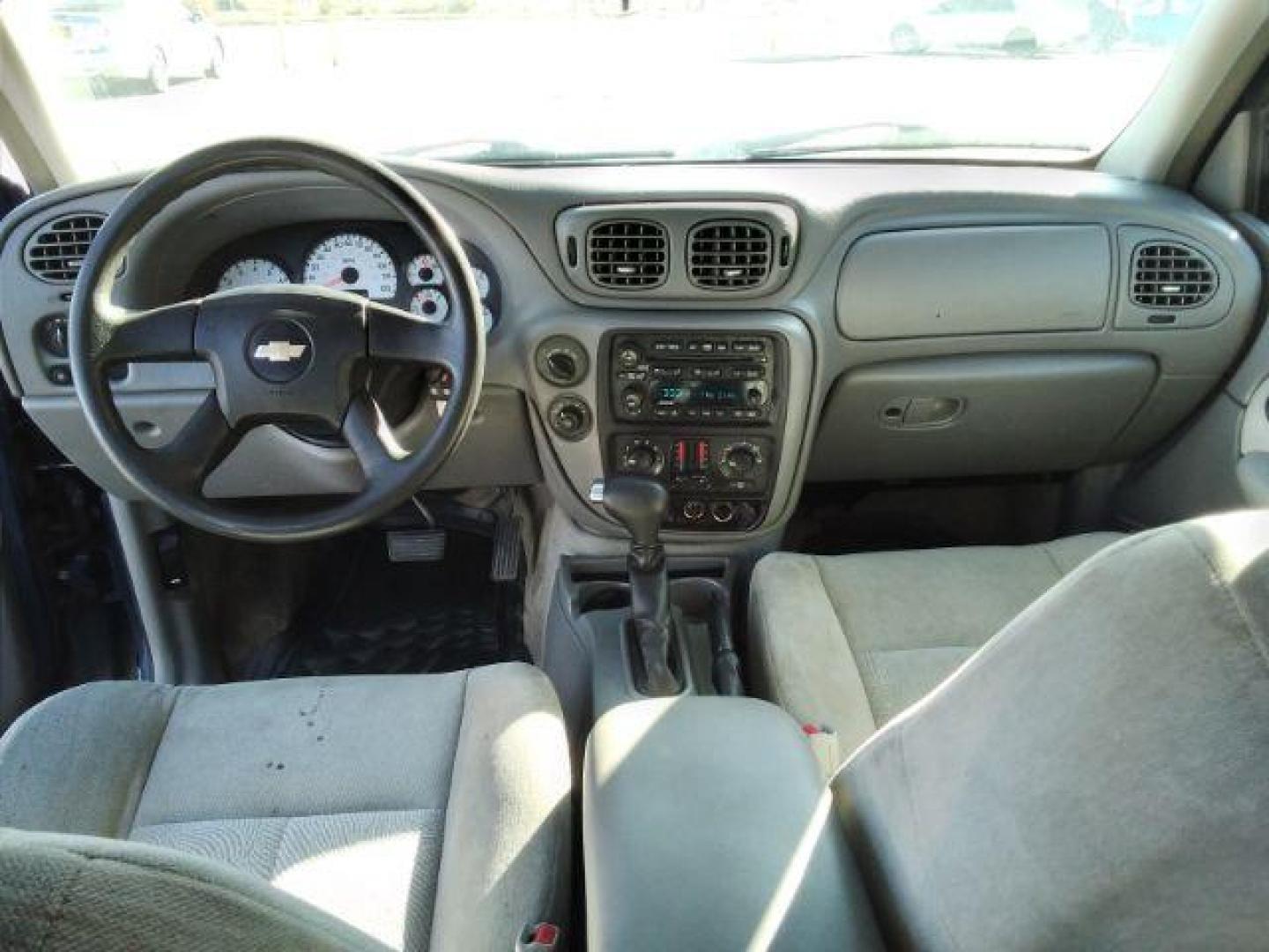 2005 Chevrolet TrailBlazer LS 4WD (1GNDT13S352) with an 4.2L L6 DOHC 24V engine, 4-Speed Automatic transmission, located at 4047 Montana Ave., Billings, MT, 59101, 45.770847, -108.529800 - Photo#11