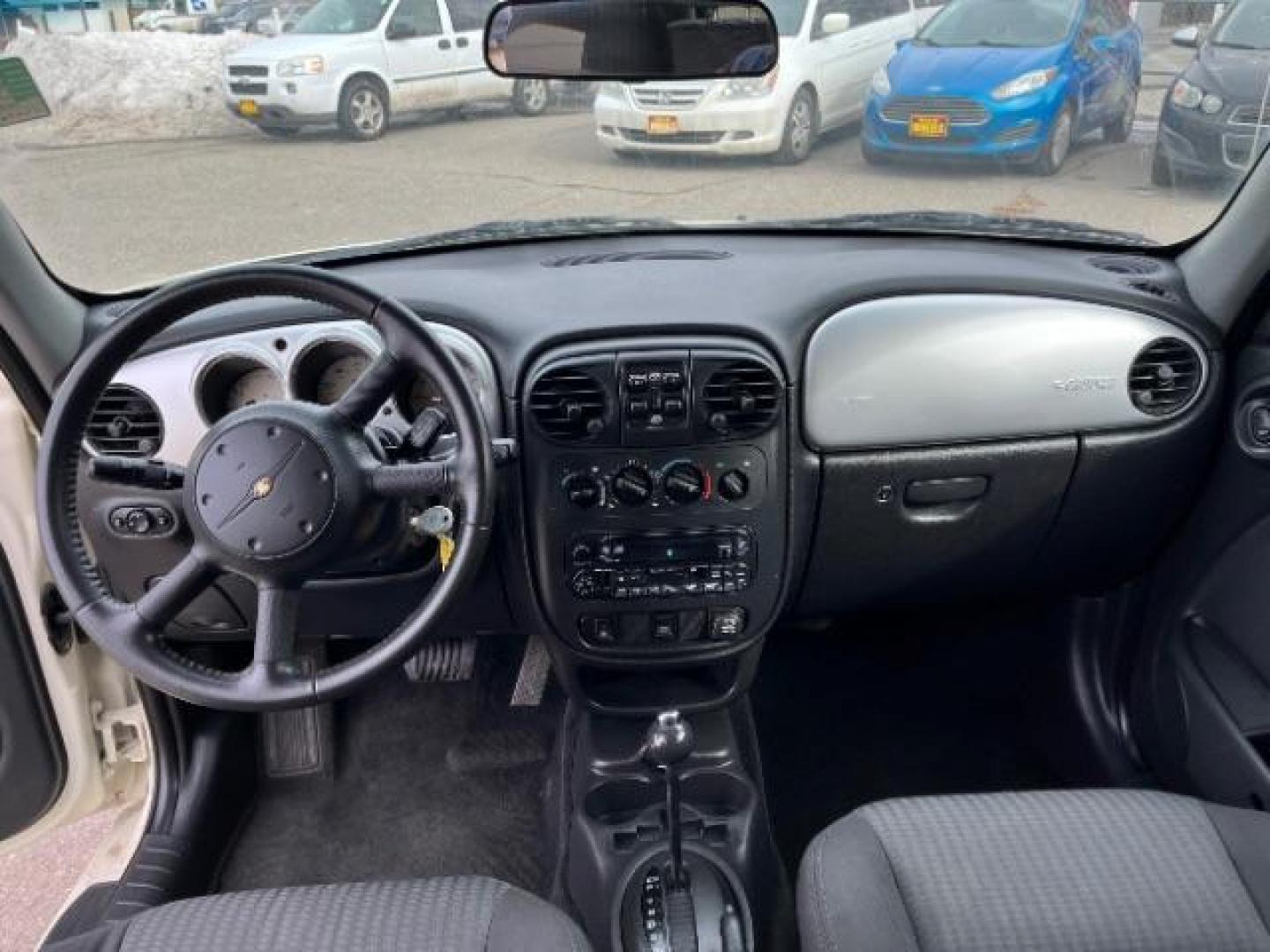 2005 Chrysler PT Cruiser Limited Edition (3C8FY68B45T) with an 2.4L L4 DOHC 16V engine, located at 1821 N Montana Ave., Helena, MT, 59601, 0.000000, 0.000000 - Photo#5