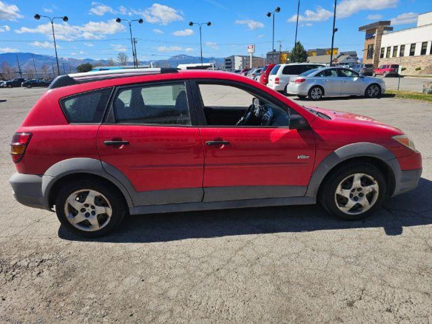 2005 Pontiac Vibe Base (5Y2SL63845Z) with an 1.8L L4 DOHC 16V engine, located at 1800 West Broadway, Missoula, 59808, (406) 543-1986, 46.881348, -114.023628 - Photo#2