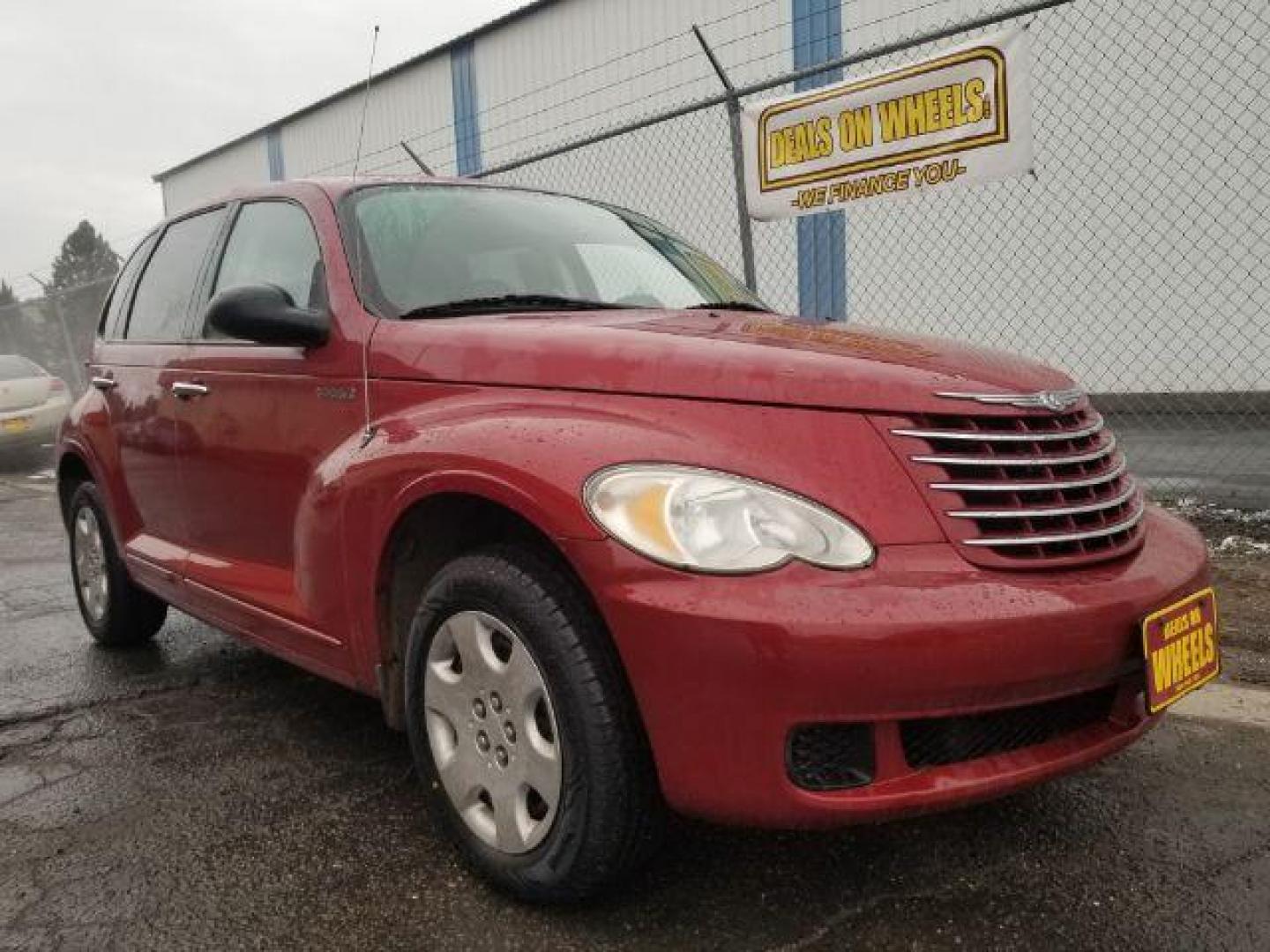 2006 Chrysler PT Cruiser Touring Edition (3A4FY58B56T) with an 2.4L L4 DOHC 16V engine, located at 1821 N Montana Ave., Helena, MT, 59601, 0.000000, 0.000000 - Photo#2