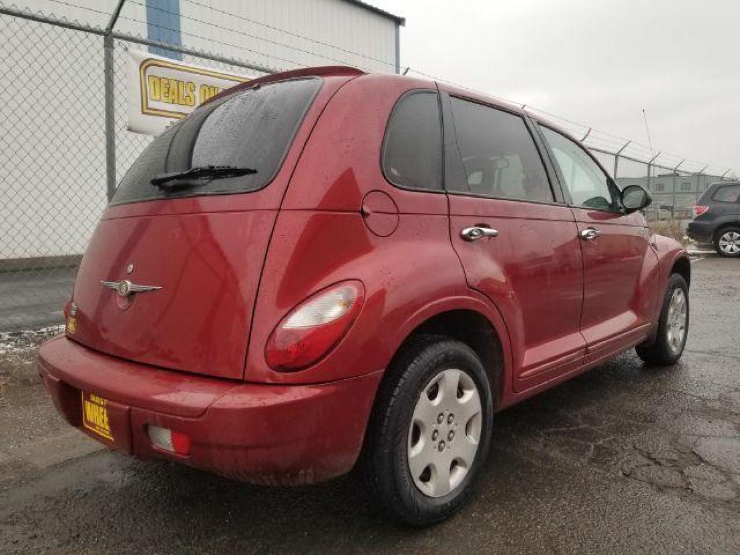 2006 Chrysler PT Cruiser Touring Edition (3A4FY58B56T) with an 2.4L L4 DOHC 16V engine, located at 1821 N Montana Ave., Helena, MT, 59601, 0.000000, 0.000000 - Photo#4