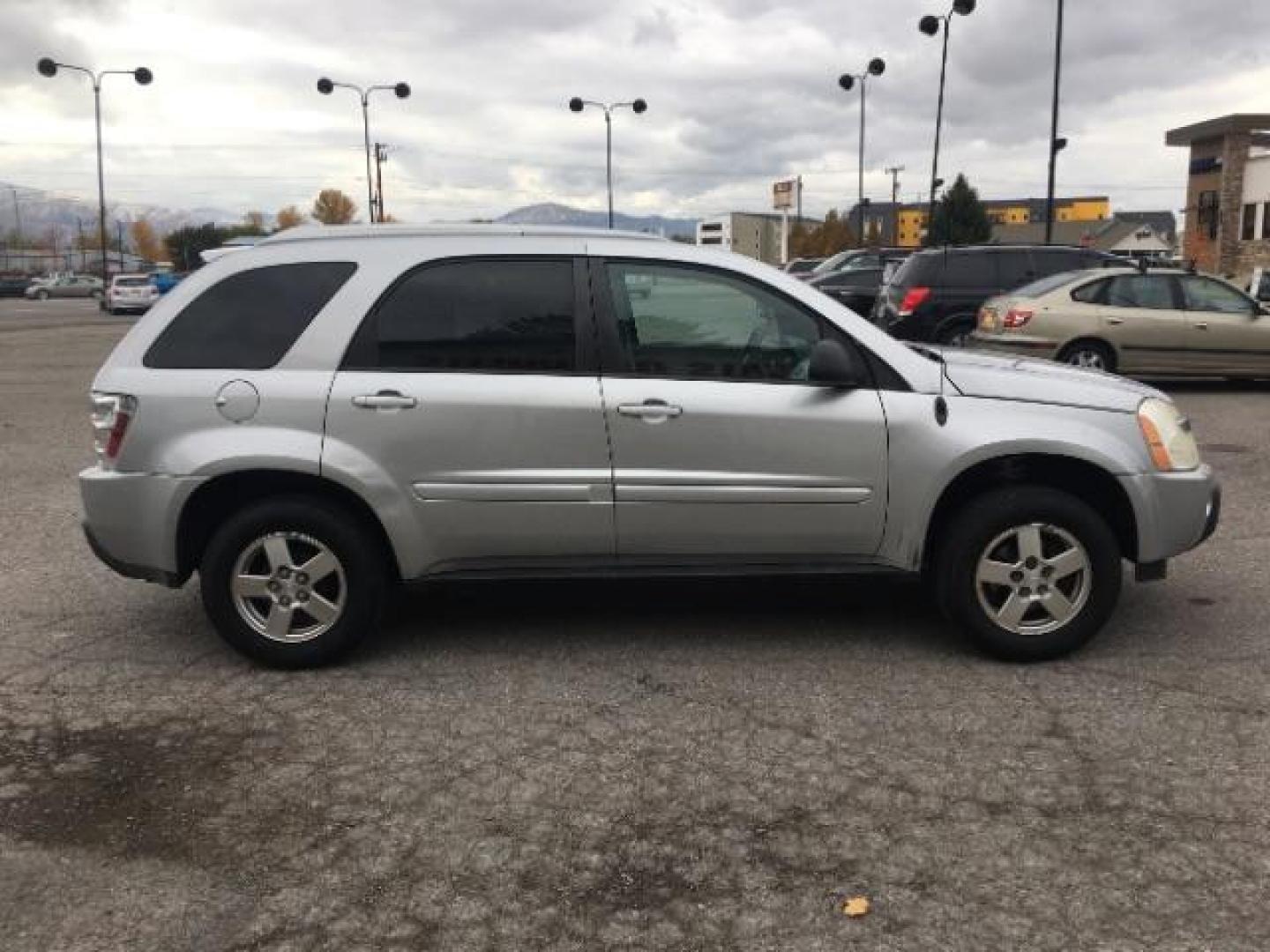 2006 Chrysler Pacifica Touring AWD (2A8GF68436R) with an 3.5L V6 SOHC 24V engine, 4-Speed Automatic transmission, located at 1800 West Broadway, Missoula, 59808, (406) 543-1986, 46.881348, -114.023628 - Photo#3