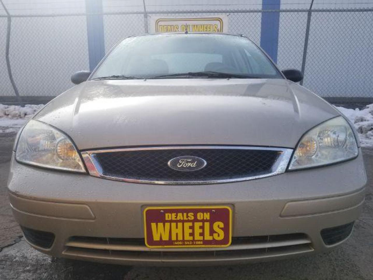 2006 Ford Focus ZX4 S (1FAFP34N66W) with an 2.0L L4 DOHC 16V engine, located at 1800 West Broadway, Missoula, 59808, (406) 543-1986, 46.881348, -114.023628 - Photo#1