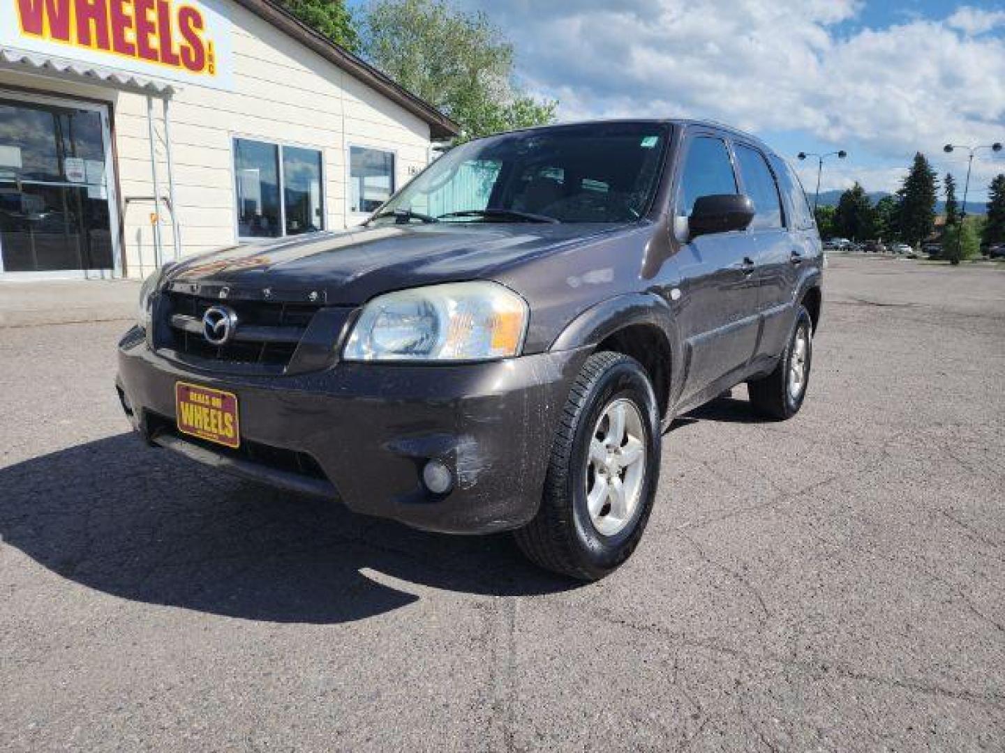 2006 Stormfront Gray Metallic Mazda Tribute s 4WD 4-spd AT (4F2CZ941X6K) with an 3.0L V6 DOHC 24V engine, 4-Speed Automatic transmission, located at 1800 West Broadway, Missoula, 59808, (406) 543-1986, 46.881348, -114.023628 - Photo#0