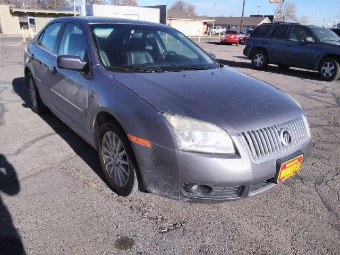 2006 Mercury Milan V6 Premier (3MEHM08196R) with an 3.0L V6 DOHC 24V engine, 6-Speed Automatic transmission, located at 1800 West Broadway, Missoula, 59808, (406) 543-1986, 46.881348, -114.023628 - Photo#2