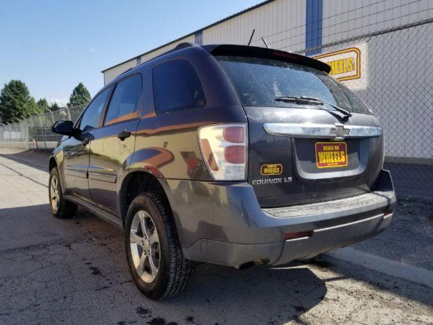 2007 Granite Gray Metalli Chevrolet Equinox LS 2WD (2CNDL13F976) with an 3.4L V6 OHV 12V engine, 5-Speed Automatic transmission, located at 4801 10th Ave S,, Great Falls, MT, 59405, 0.000000, 0.000000 - Photo#3