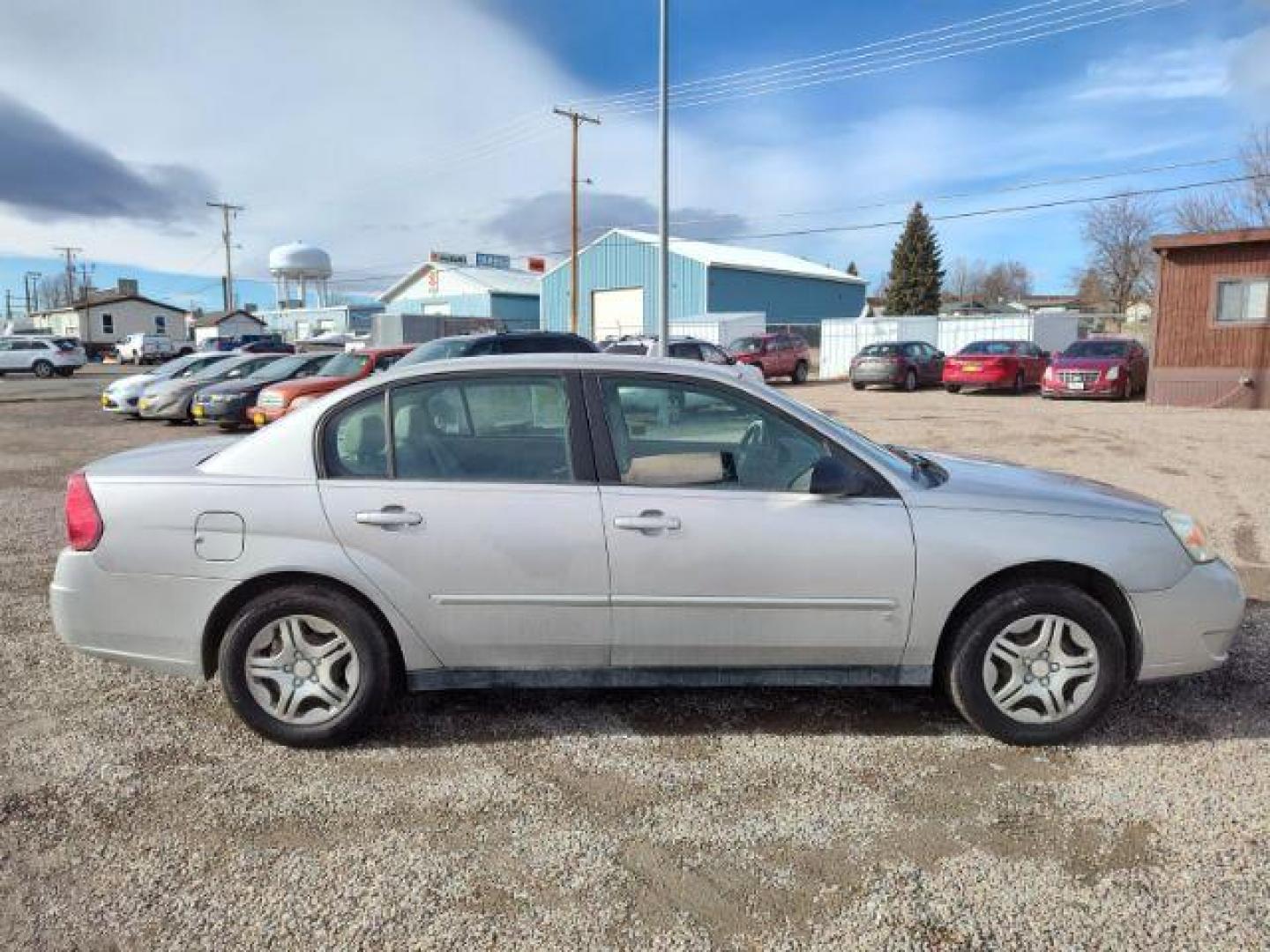 2007 Chevrolet Malibu LS (1G1ZS58F27F) with an 2.2L L4 DOHC 16V engine, 4-Speed Automatic transmission, located at 4801 10th Ave S,, Great Falls, MT, 59405, 0.000000, 0.000000 - Photo#5