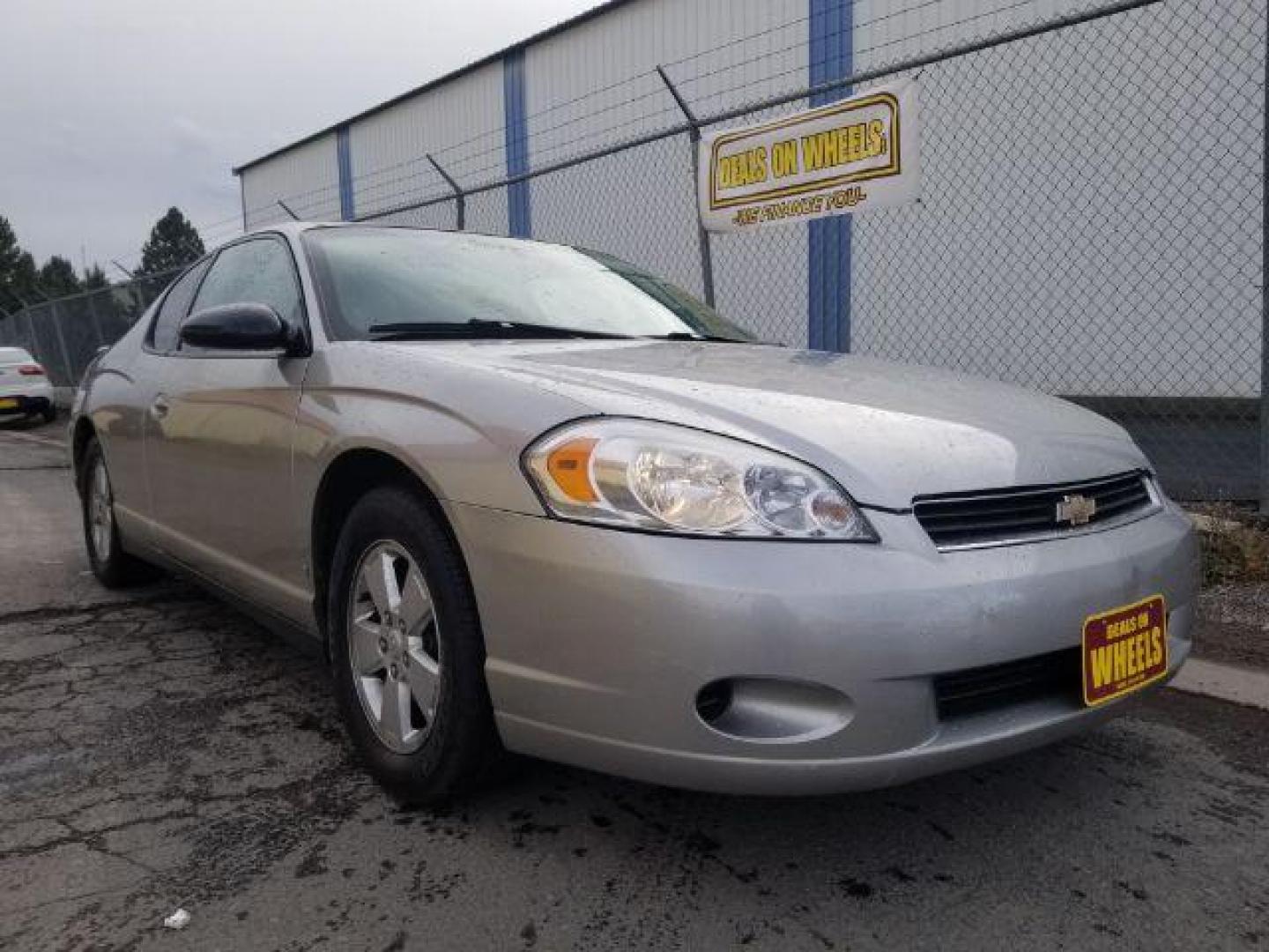 2007 Chevrolet Monte Carlo LS (2G1WJ15K179) with an 3.5L V6 OHV 12V FFV engine, 4-Speed Automatic transmission, located at 4801 10th Ave S,, Great Falls, MT, 59405, 0.000000, 0.000000 - Photo#2