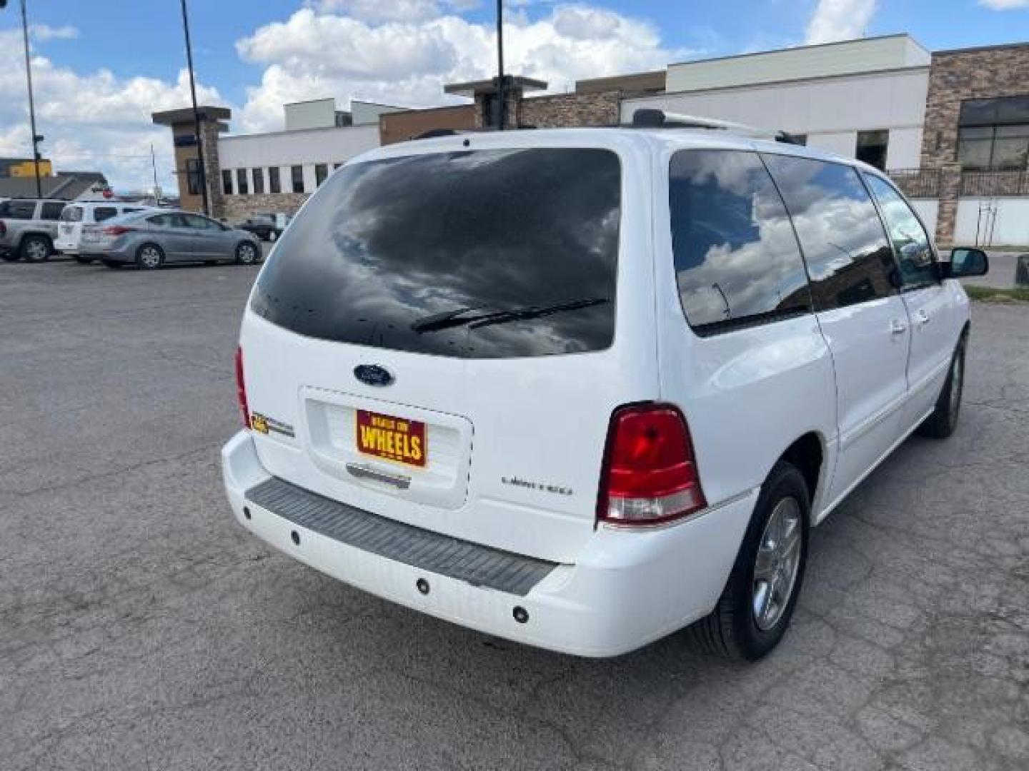 2007 Ford Freestar Limited (2FMDA58257B) with an 4.2L V6 OHV 12V engine, 4-Speed Automatic transmission, located at 1821 N Montana Ave., Helena, MT, 59601, 0.000000, 0.000000 - Photo#13