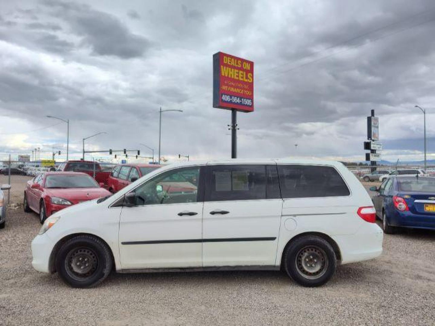 2007 Honda Odyssey LX (5FNRL38247B) with an 3.5L V6 SOHC 24V engine, 5-Speed Automatic transmission, located at 4801 10th Ave S,, Great Falls, MT, 59405, 0.000000, 0.000000 - Photo#1