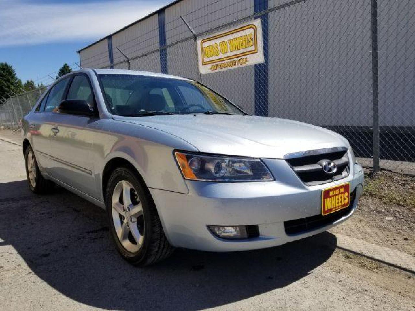 2007 Hyundai Sonata SE XM (5NPEU46F07H) with an 3.3L V6 DOHC 24V engine, 5-Speed Automatic transmission, located at 4047 Montana Ave., Billings, MT, 59101, 45.770847, -108.529800 - Photo#6