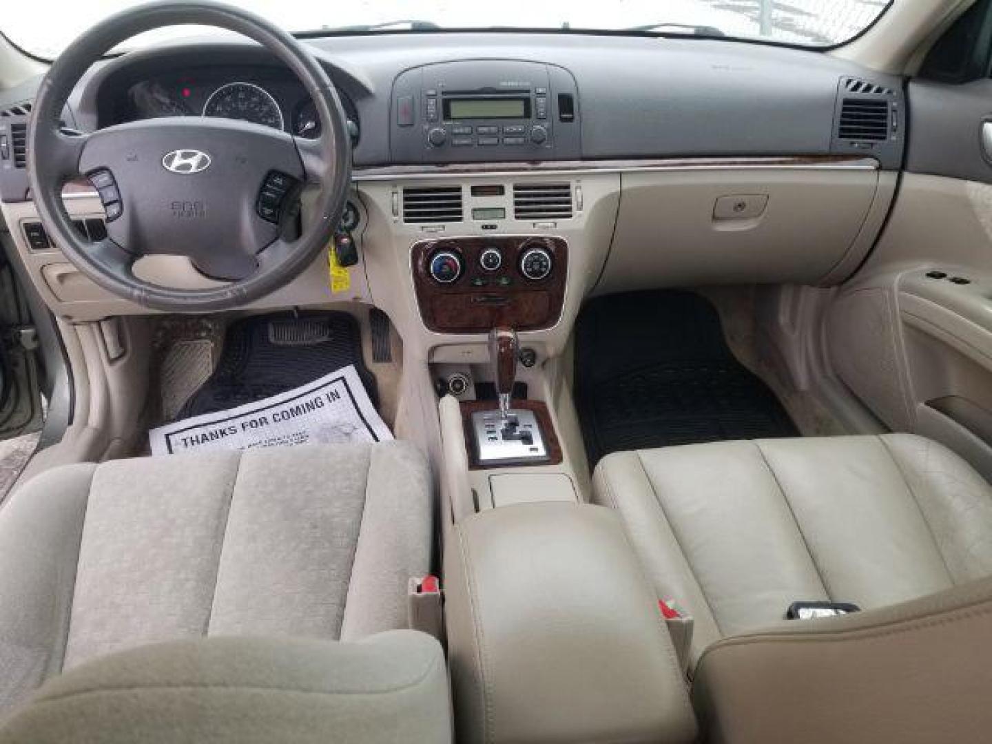 2007 Hyundai Sonata SE XM (5NPEU46F07H) with an 3.3L V6 DOHC 24V engine, 5-Speed Automatic transmission, located at 1821 N Montana Ave., Helena, MT, 59601, 0.000000, 0.000000 - Photo#11