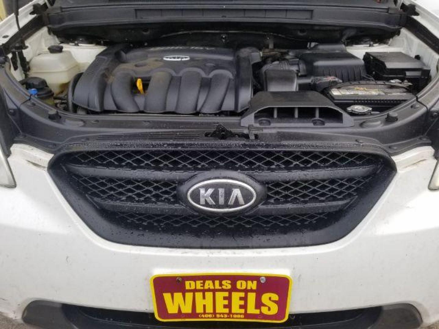 2007 Kia Rondo LX (KNAFG525177) with an 2.4L L4 DOHC 16V engine, 4-Speed Automatic transmission, located at 4047 Montana Ave., Billings, MT, 59101, 45.770847, -108.529800 - Photo#13