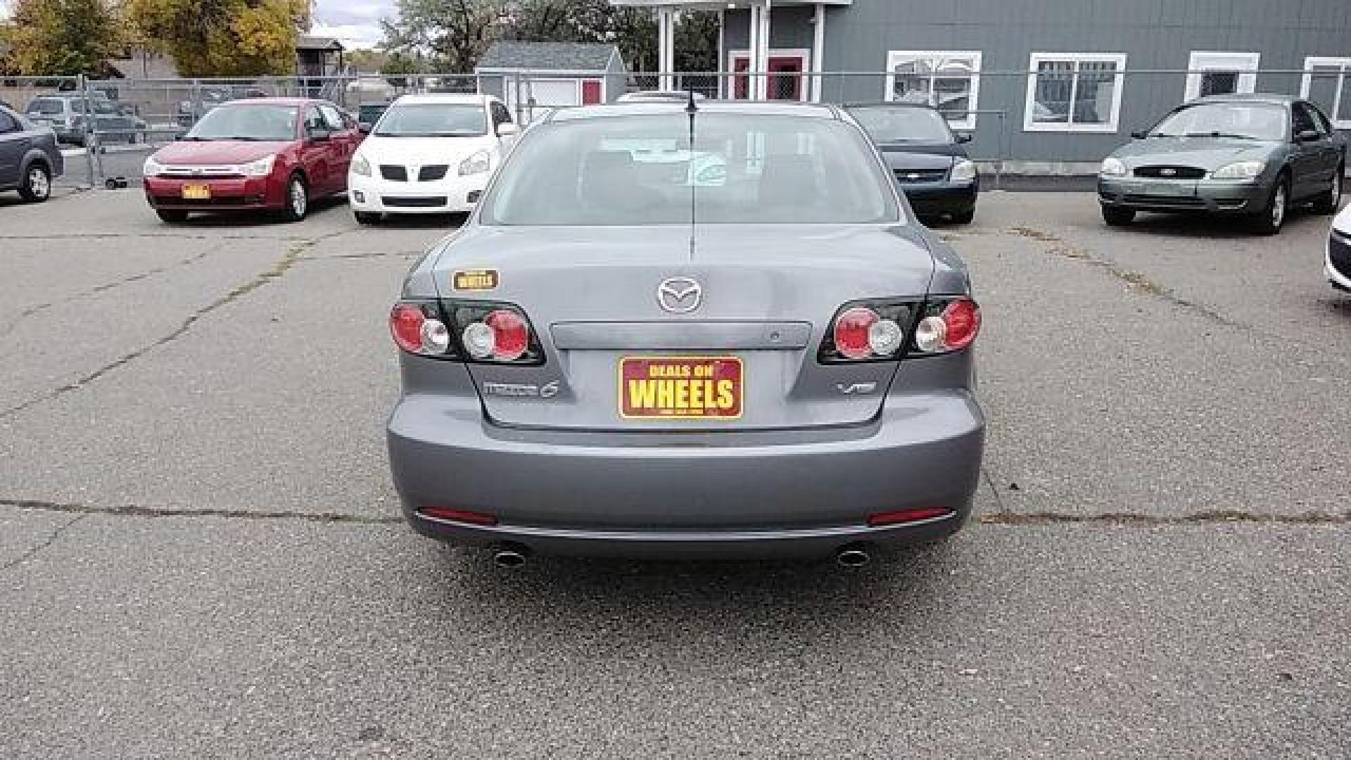 2007 Mazda Mazda6 s Sports Sedan Grand (1YVHP80D975) with an 3.0L V6 DOHC 24V engine, located at 1821 N Montana Ave., Helena, MT, 59601, 0.000000, 0.000000 - Photo#5