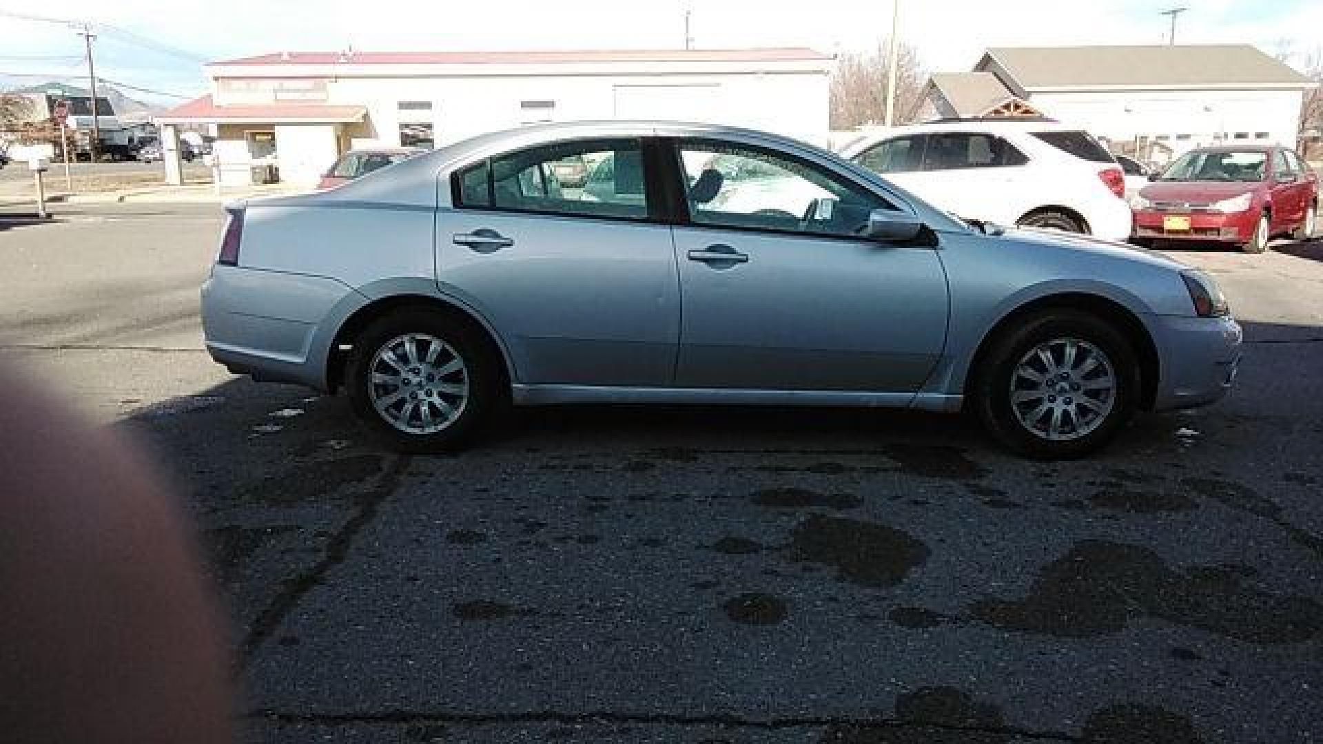 2007 Mitsubishi Galant ES (4A3AB56F97E) with an 2.4L L4 SOHC 16V engine, 4-Speed Automatic transmission, located at 1821 N Montana Ave., Helena, MT, 59601, 0.000000, 0.000000 - Photo#2