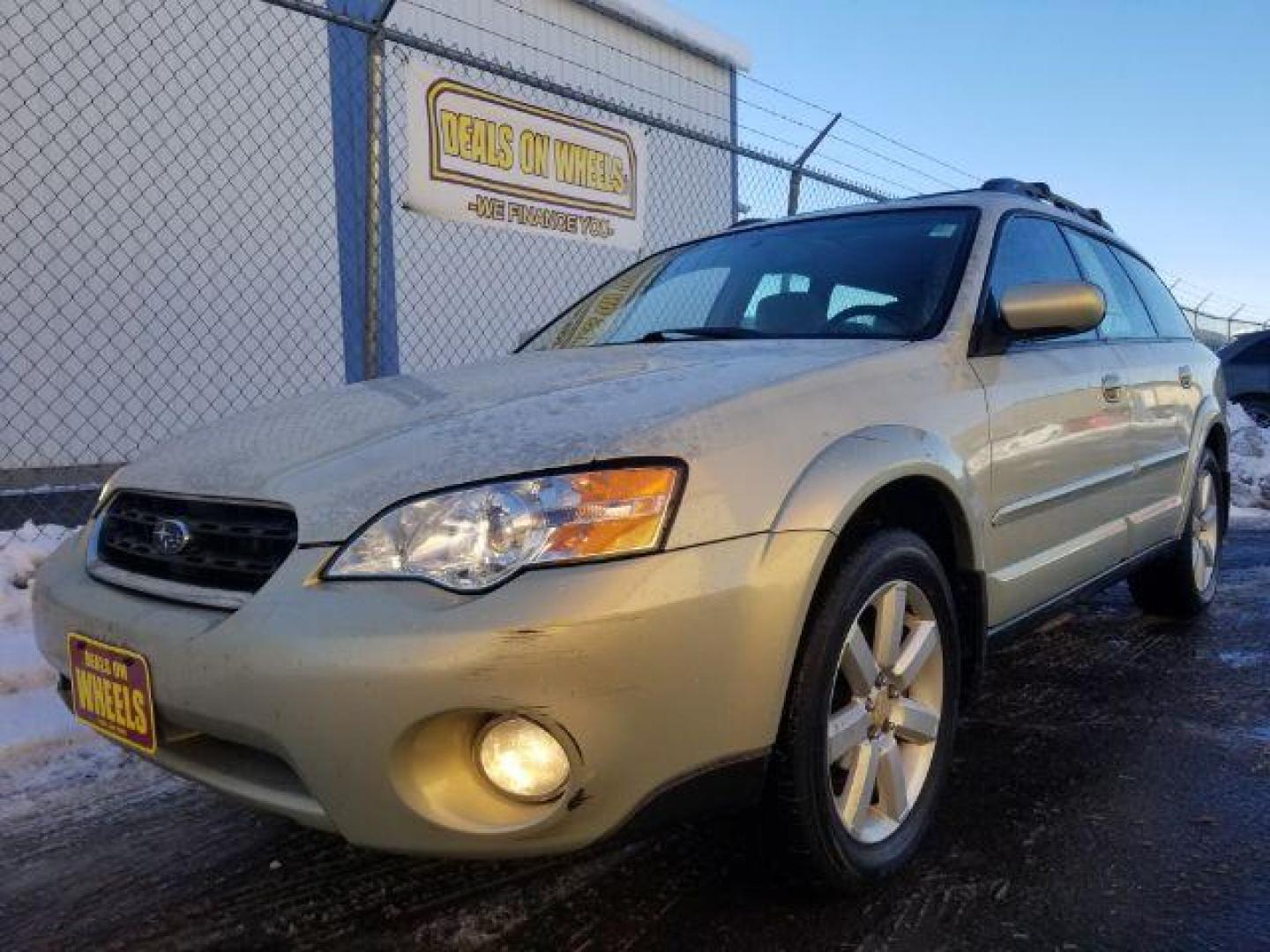 2007 Subaru Outback 2.5i Limited Wagon (4S4BP62C877) with an 2.5L H4 SOHC 16V engine, 4-Speed Automatic transmission, located at 601 E. Idaho St., Kalispell, MT, 59901, 0.000000, 0.000000 - Photo#0