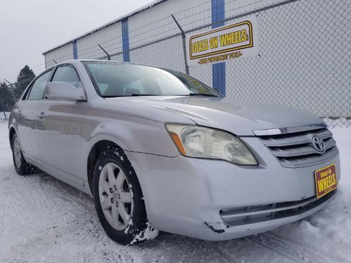 2007 Toyota Avalon XL (4T1BK36B97U) with an 3.5L V6 DOHC 24V engine, 5-Speed Automatic transmission, located at 1800 West Broadway, Missoula, 59808, (406) 543-1986, 46.881348, -114.023628 - Photo#2