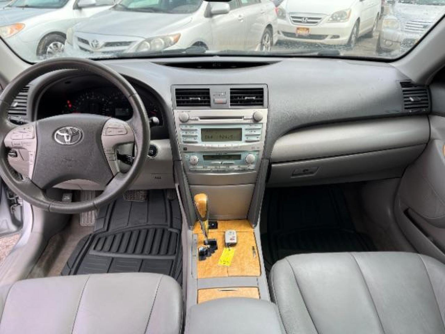 2007 Toyota Camry XLE V6 (4T1BK46K27U) with an 3.5L V6 DOHC 24V engine, 6-Speed Automatic transmission, located at 1821 N Montana Ave., Helena, MT, 59601, 0.000000, 0.000000 - Photo#5