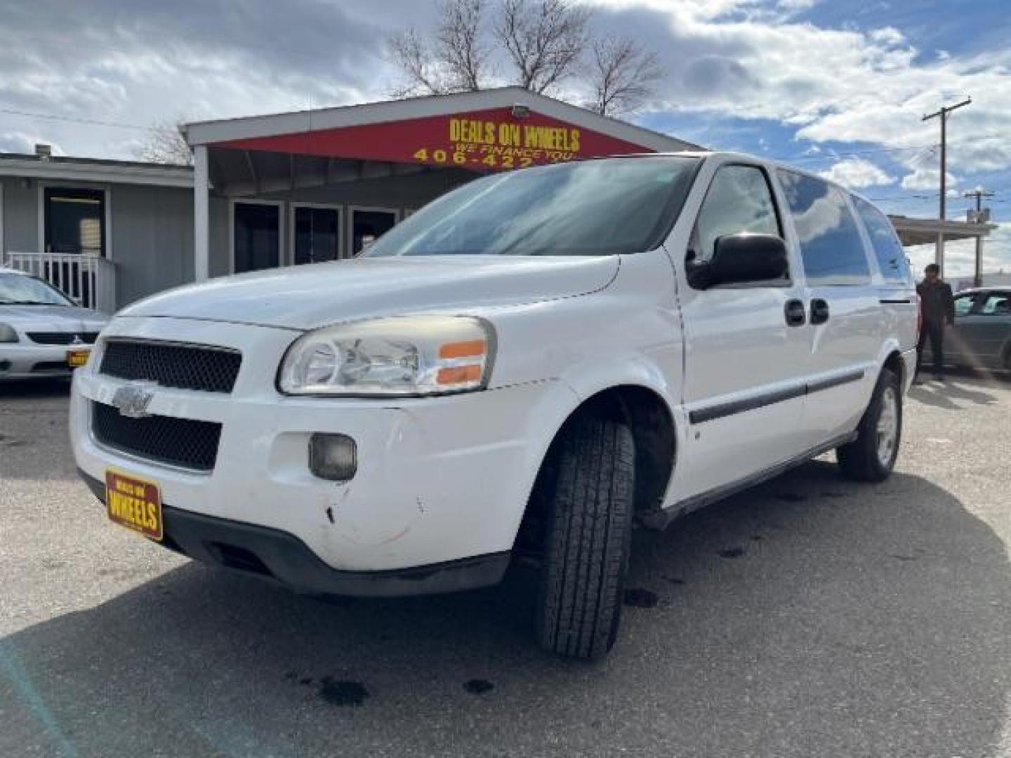 2008 Chevrolet Uplander LS Ext. 1LS (1GNDV23148D) with an 3.9L V6 DOHC 24V engine, 4-Speed Automatic transmission, located at 1821 N Montana Ave., Helena, MT, 59601, 0.000000, 0.000000 - Photo#0