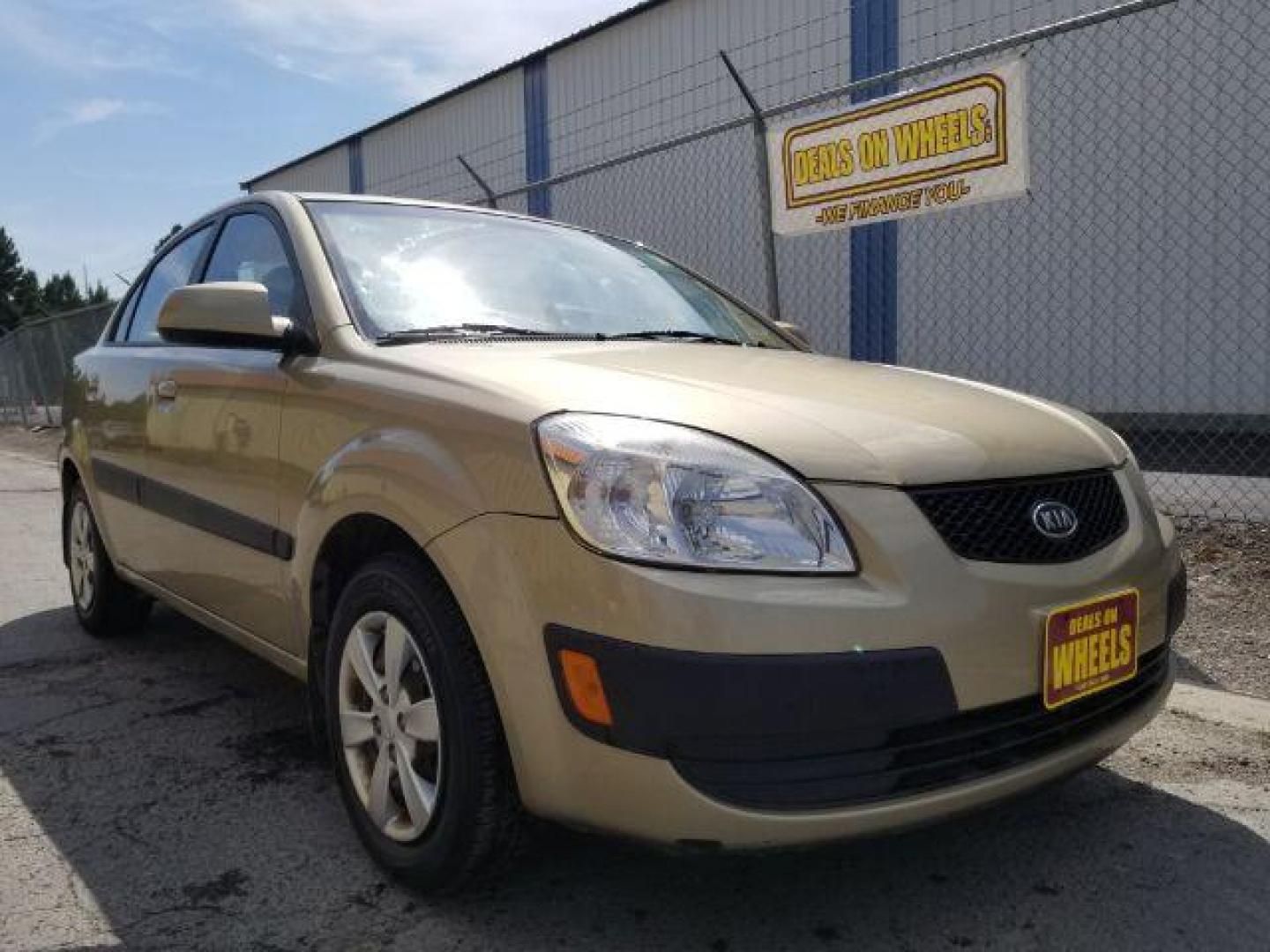 2008 Kia Rio LX (KNADE123186) with an 1.6L L4 DOHC 16V engine, 5-Speed Manual transmission, located at 1800 West Broadway, Missoula, 59808, (406) 543-1986, 46.881348, -114.023628 - Photo#6