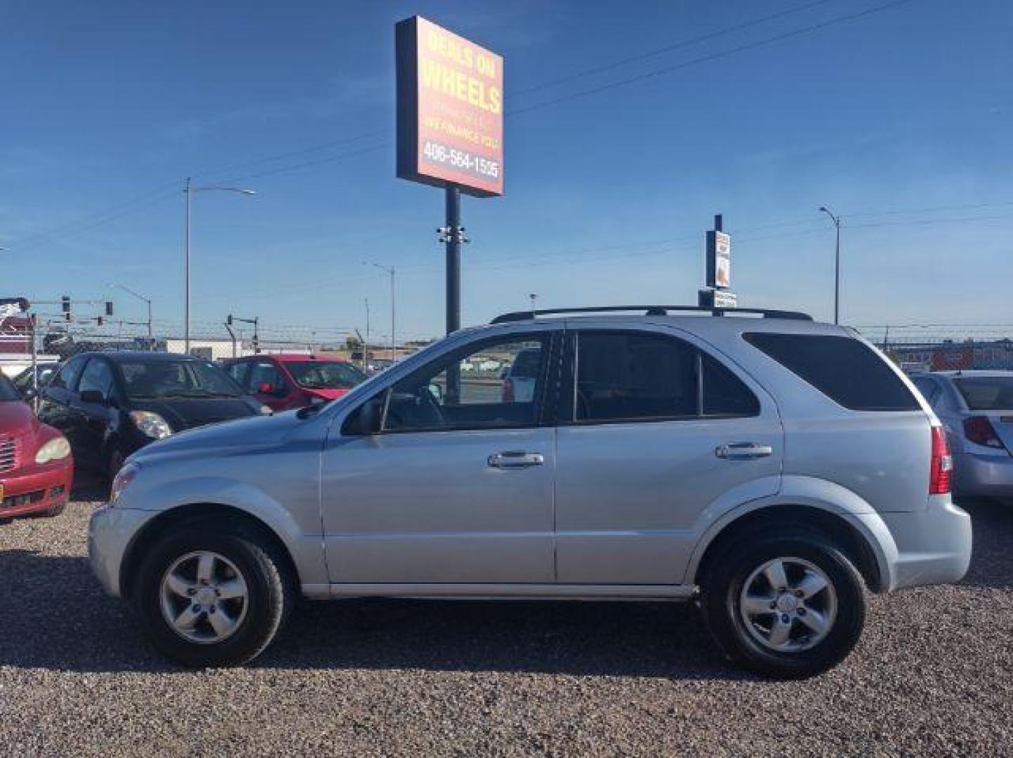 2008 Kia Sorento LX 4WD (KNDJC735885) with an 3.3L V6 DOHC 24V engine, 5-Speed Automatic transmission, located at 4801 10th Ave S,, Great Falls, MT, 59405, 0.000000, 0.000000 - Photo#1