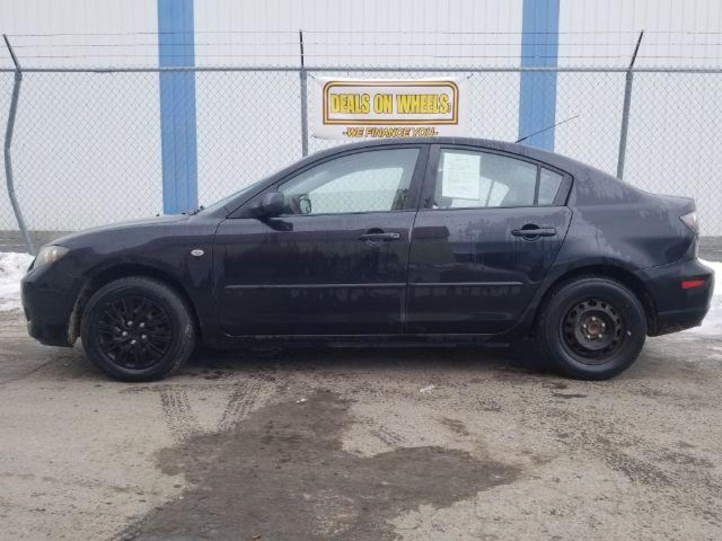 2008 Mazda MAZDA3 i Sport 4-Door (JM1BK12F781) with an 2.0L L4 DOHC 16V engine, located at 1821 N Montana Ave., Helena, MT, 59601, 0.000000, 0.000000 - Photo#6