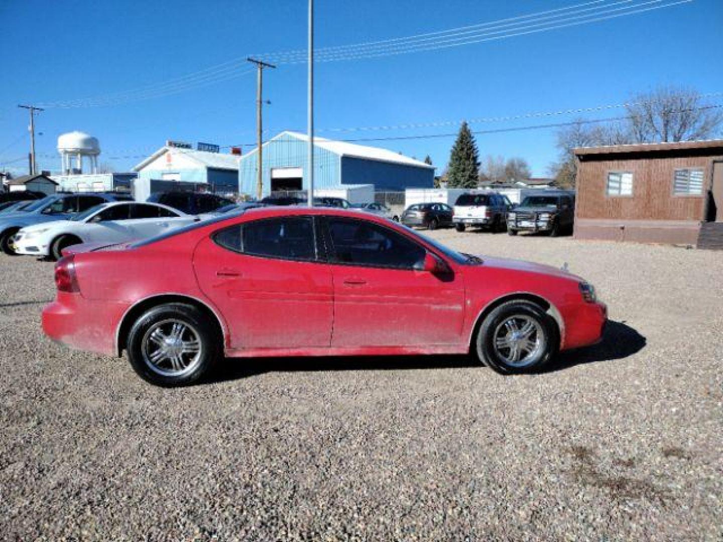 2008 Pontiac Grand Prix Sedan (2G2WP552681) with an 3.8L V6 OHV 12V engine, 4-Speed Automatic transmission, located at 4801 10th Ave S,, Great Falls, MT, 59405, 0.000000, 0.000000 - Photo#5