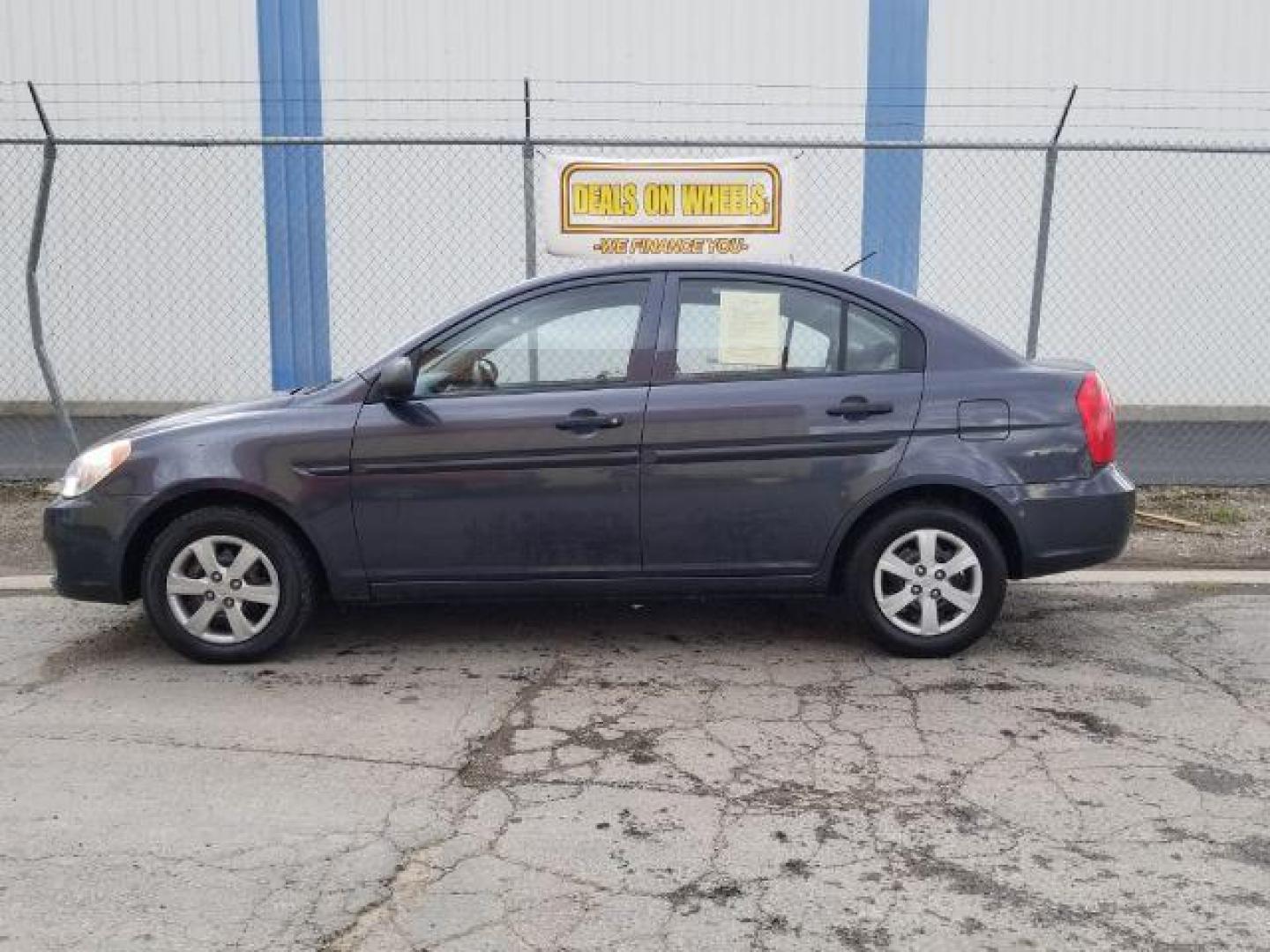 2009 Hyundai Accent GLS 4-Door (KMHCM46C99U) with an 1.6L L4 DOHC 16V engine, located at 601 E. Idaho St., Kalispell, MT, 59901, 0.000000, 0.000000 - Photo#2