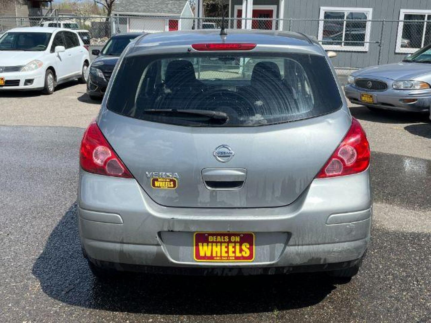 2009 Nissan Versa 1.8 S Hatchback (3N1BC13EX9L) with an 1.8L L4 DOHC 16V engine, located at 1821 N Montana Ave., Helena, MT, 59601, 0.000000, 0.000000 - Photo#3