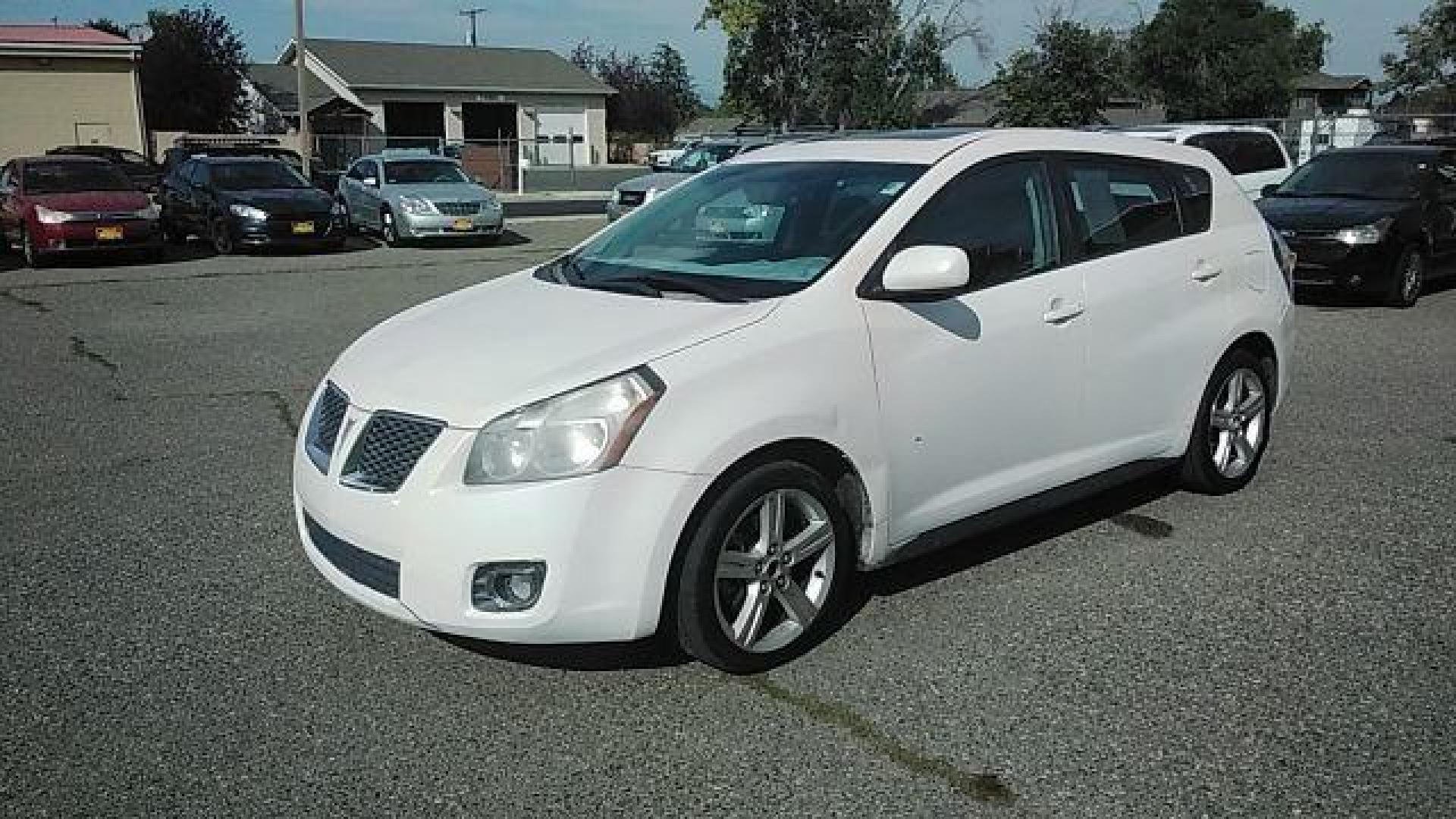 2009 Pontiac Vibe 2.4L (5Y2SP67069Z) with an 2.4L L4 DOHC 16V engine, 4-Speed Automatic transmission, located at 1821 N Montana Ave., Helena, MT, 59601, 0.000000, 0.000000 - Photo#0