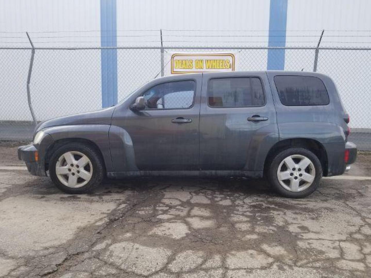 2010 Chevrolet HHR LT1 (3GNBABDV1AS) with an 2.4L L4 DOHC 16V FFV engine, 4-Speed Automatic transmission, located at 1800 West Broadway, Missoula, 59808, (406) 543-1986, 46.881348, -114.023628 - Photo#6