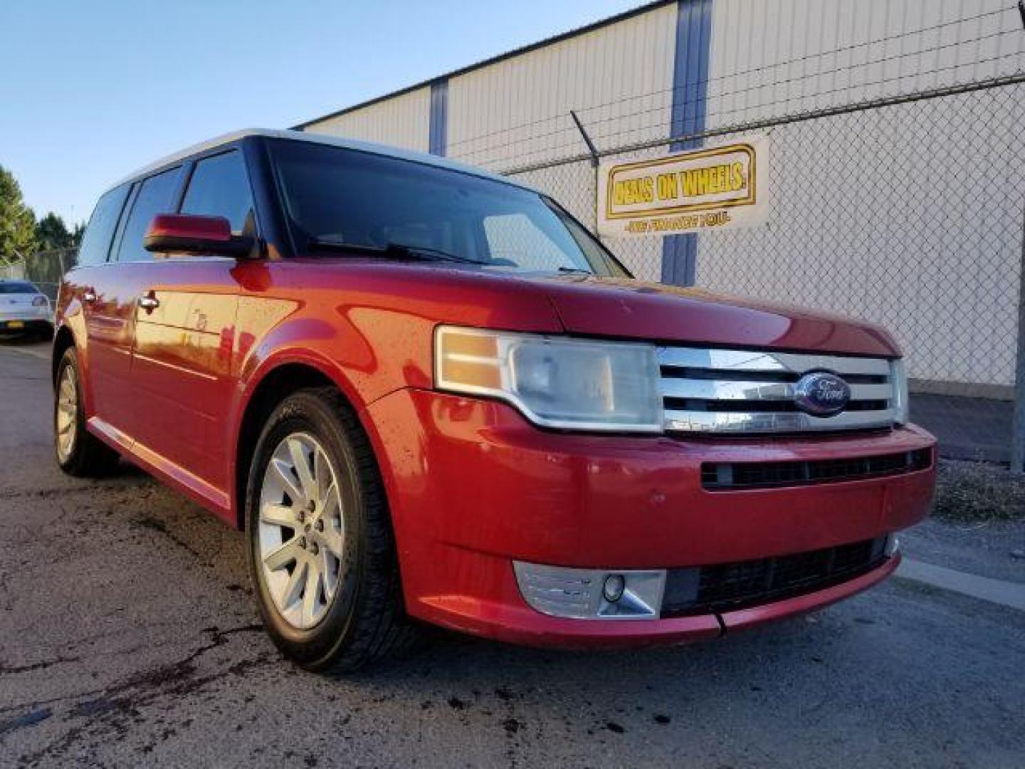 2010 Ford Flex SEL AWD (2FMHK6CC2AB) with an 3.5L V6 DOHC 24V engine, 6-Speed Automatic Ov transmission, located at 1800 West Broadway, Missoula, 59808, (406) 543-1986, 46.881348, -114.023628 - Photo#6