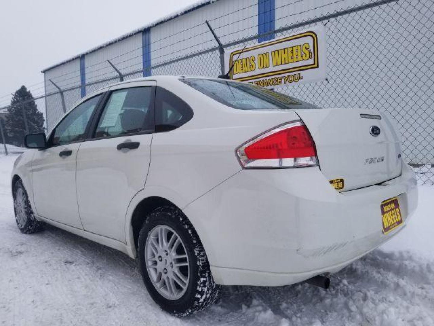 2010 Ford Focus SE Sedan (1FAHP3FN6AW) with an 2.0L L4 DOHC 16V engine, located at 1800 West Broadway, Missoula, 59808, (406) 543-1986, 46.881348, -114.023628 - Photo#5