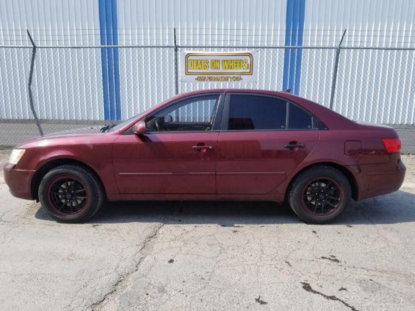 2010 Hyundai Sonata GLS (5NPET4AC2AH) with an 2.4L L4 DOHC 16V engine, located at 4047 Montana Ave., Billings, MT, 59101, 45.770847, -108.529800 - Photo#2