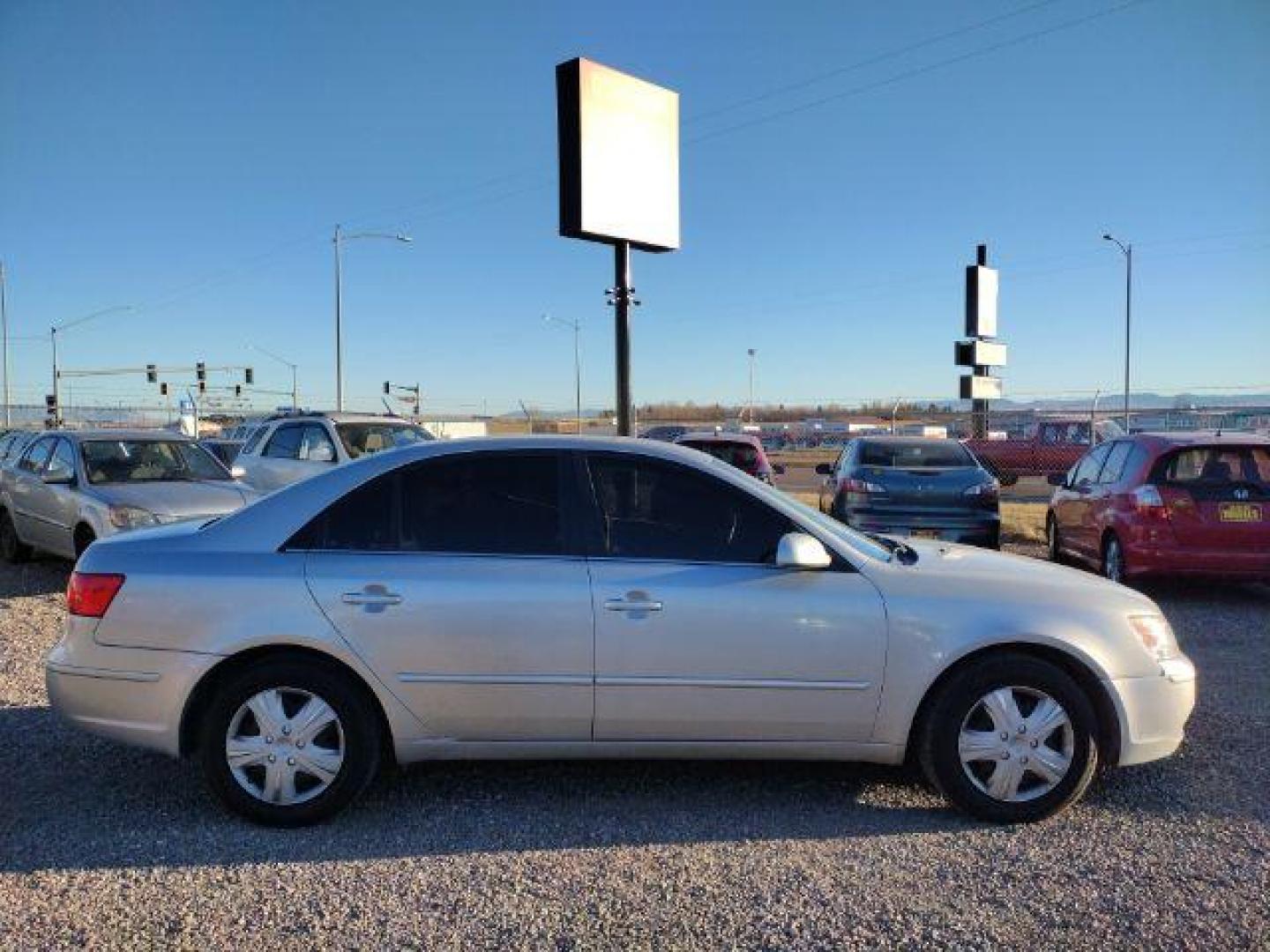 2010 Hyundai Sonata GLS (5NPET4AC2AH) with an 2.4L L4 DOHC 16V engine, located at 4801 10th Ave S,, Great Falls, MT, 59405, 0.000000, 0.000000 - Photo#5