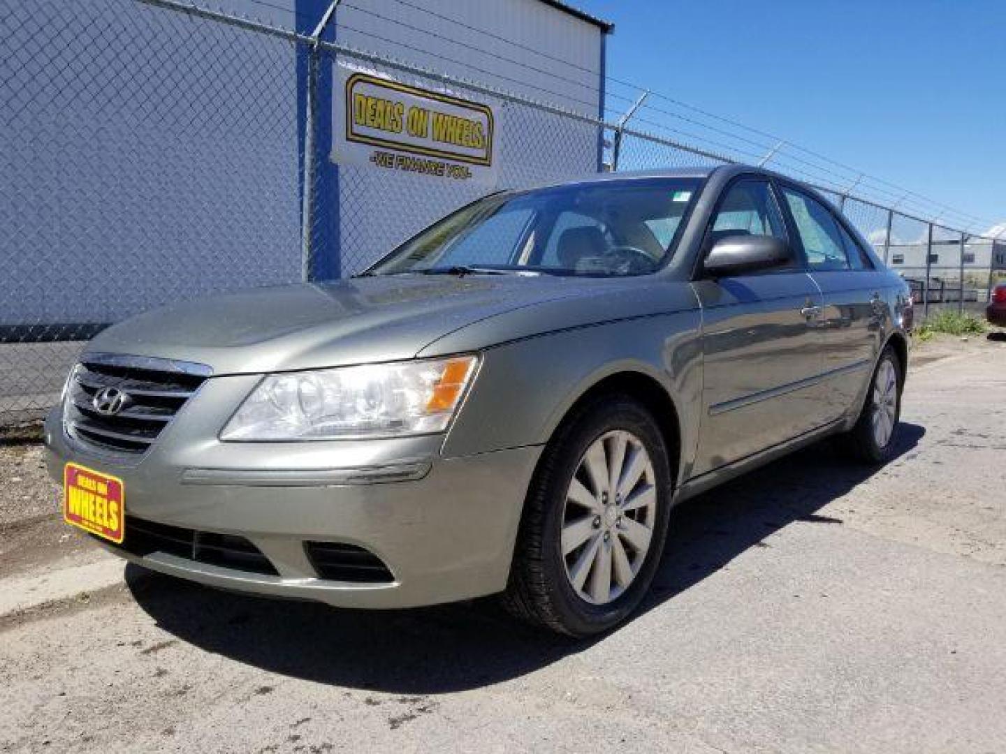 2010 Hyundai Sonata GLS (5NPET4ACXAH) with an 2.4L L4 DOHC 16V engine, located at 4801 10th Ave S,, Great Falls, MT, 59405, 0.000000, 0.000000 - Photo#0