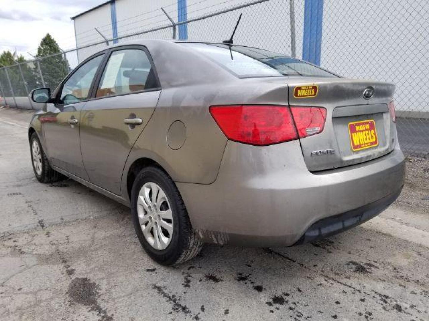 2010 Kia Forte EX (KNAFU4A20A5) with an 2.0L L4 DOHC 16V engine, located at 4801 10th Ave S,, Great Falls, MT, 59405, 0.000000, 0.000000 - Photo#3