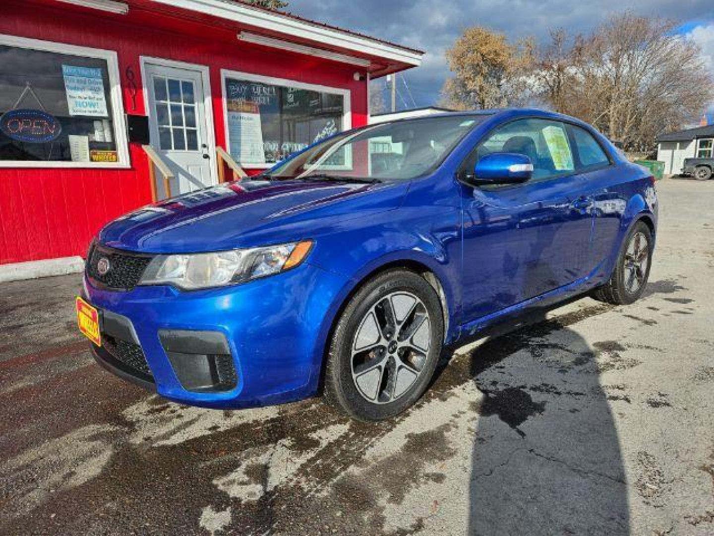 2010 Kia Forte Koup EX (KNAFU6A29A5) with an 2.0L L4 DOHC 16V engine, located at 601 E. Idaho St., Kalispell, MT, 59901, 0.000000, 0.000000 - Photo#0