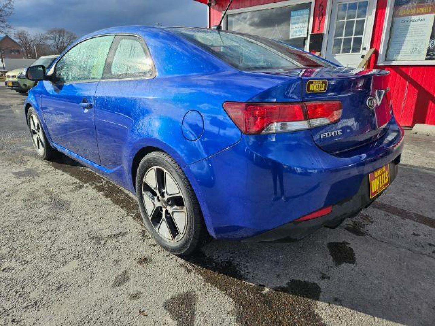 2010 Kia Forte Koup EX (KNAFU6A29A5) with an 2.0L L4 DOHC 16V engine, located at 601 E. Idaho St., Kalispell, MT, 59901, 0.000000, 0.000000 - Photo#2