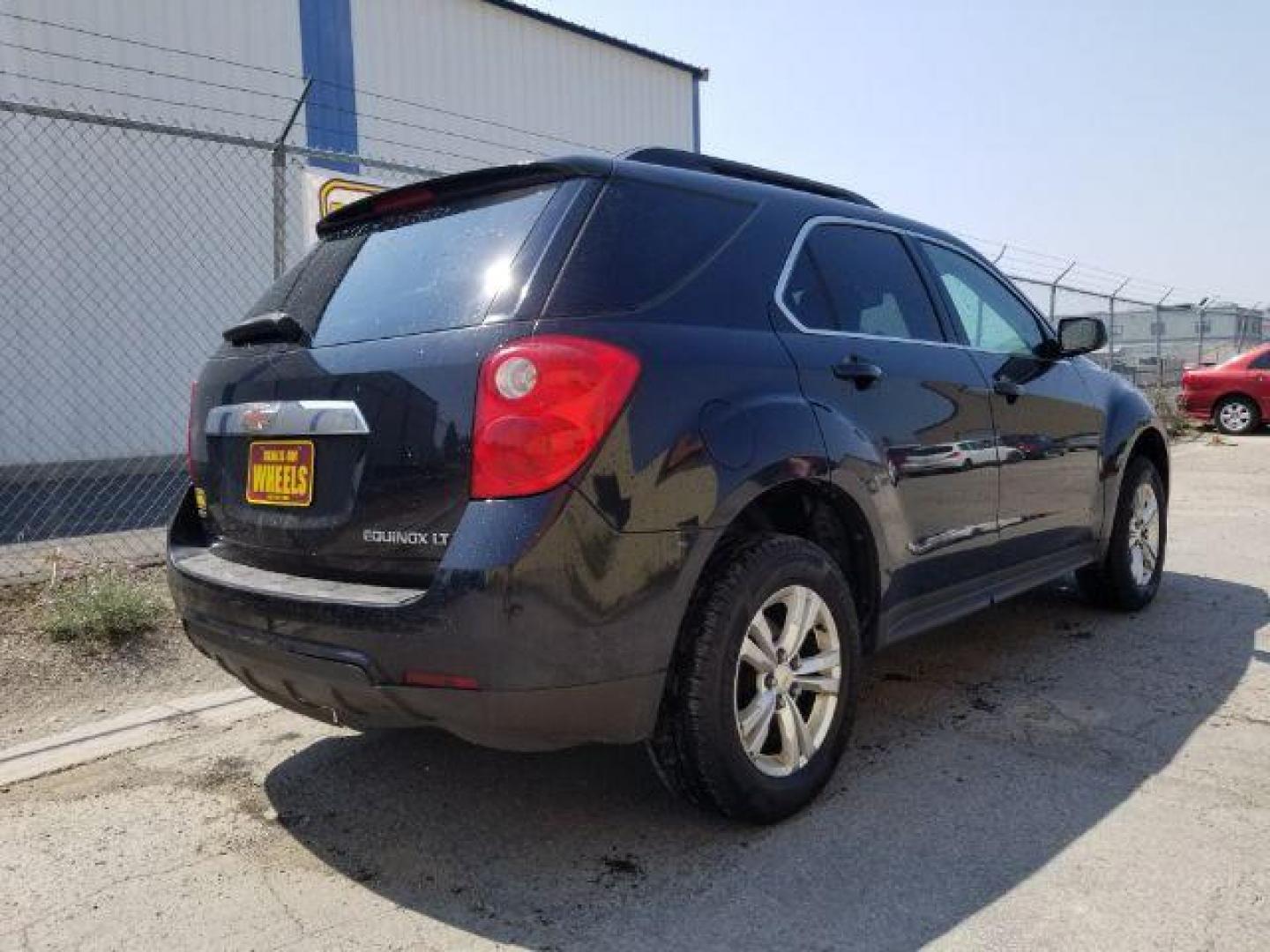 2011 Chevrolet Equinox 1LT AWD (2CNFLEECXB6) with an 2.4L L4 DOHC 16V engine, 6-Speed Automatic transmission, located at 1800 West Broadway, Missoula, 59808, (406) 543-1986, 46.881348, -114.023628 - Photo#4